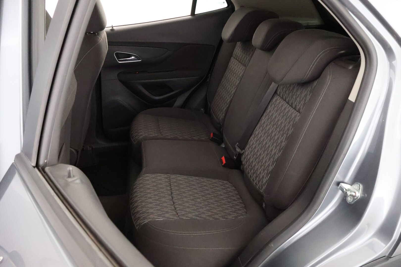 Opel Mokka 2014 5-ov Enjoy 1,6 ecoFLEX Start/Stop 85kW MT5 - Suomi-auto / Vakkari / Lohkolämmitin / Ratinlämmitin / 2x renkaat / Särmä huoltohistoria / Juuri saapunut!