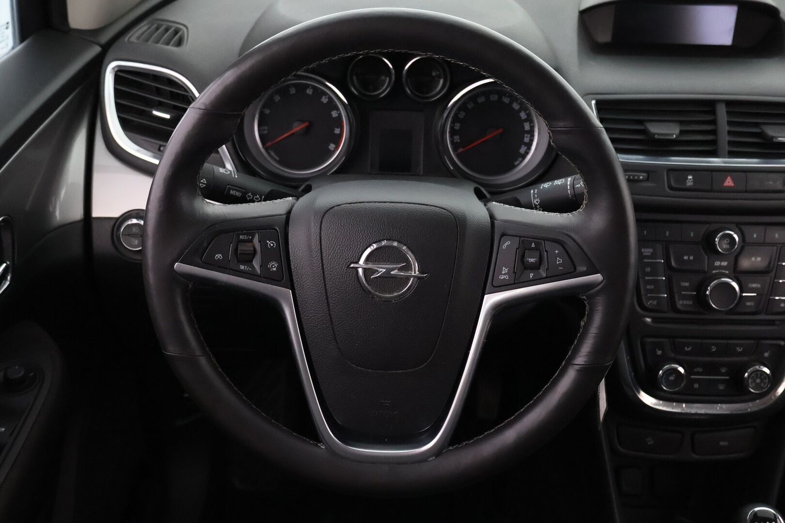 Opel Mokka 2014 5-ov Enjoy 1,6 ecoFLEX Start/Stop 85kW MT5 - Suomi-auto / Vakkari / Lohkolämmitin / Ratinlämmitin / 2x renkaat / Särmä huoltohistoria / Juuri saapunut!