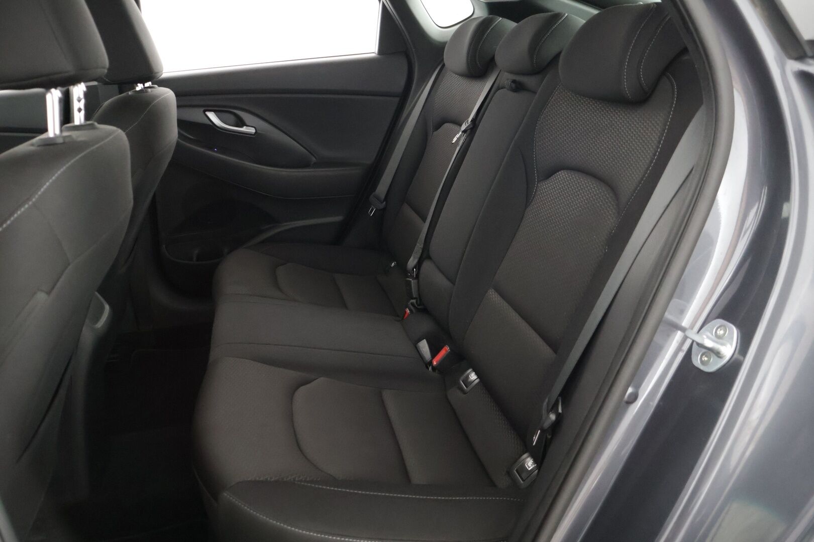 Hyundai i30 Fastback 2018 1,4 T-GDI 7DCT-aut Comfort // Vakkari / Lohko / P-kamera*