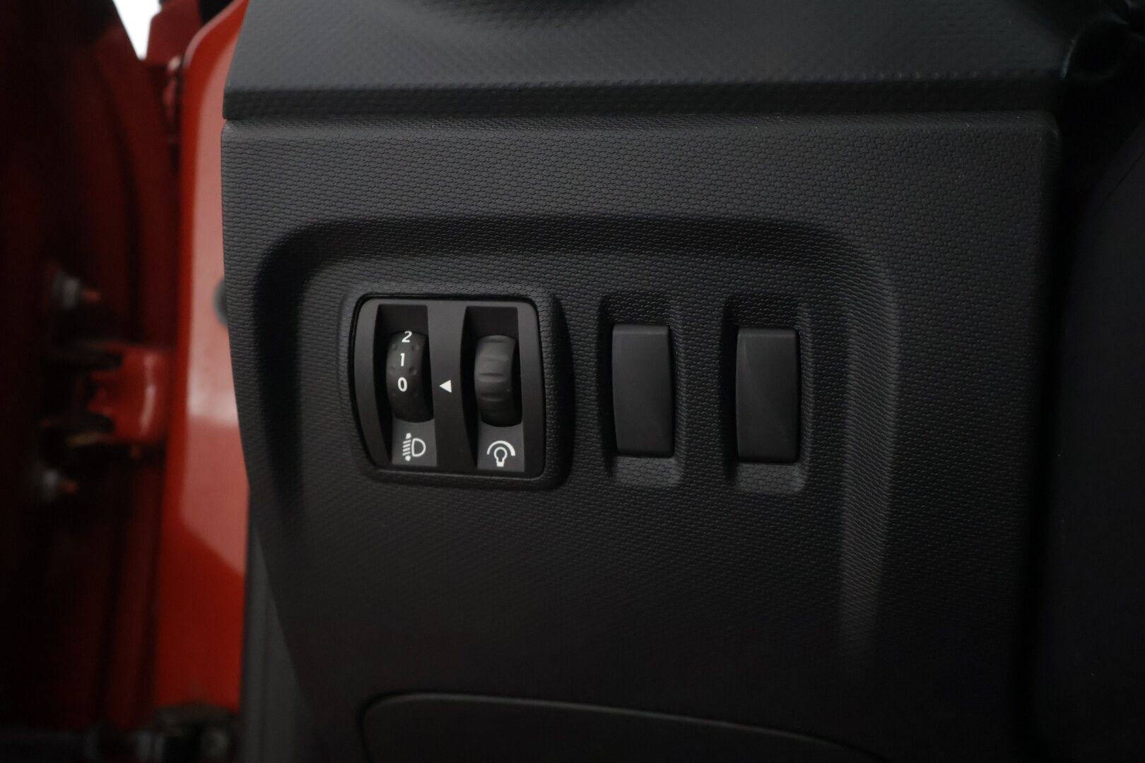 Renault Captur 2014 TCe 120 EDC-aut Expression - | Suomi-auto | Avaimeton kulku ja -käynnistys | Lohkolämmitin | Vakionopeudensäädin | Isofix | Bluetooth | 2x renkaat & vanteet | Katsastus voimassa 12/2026 saakka| 