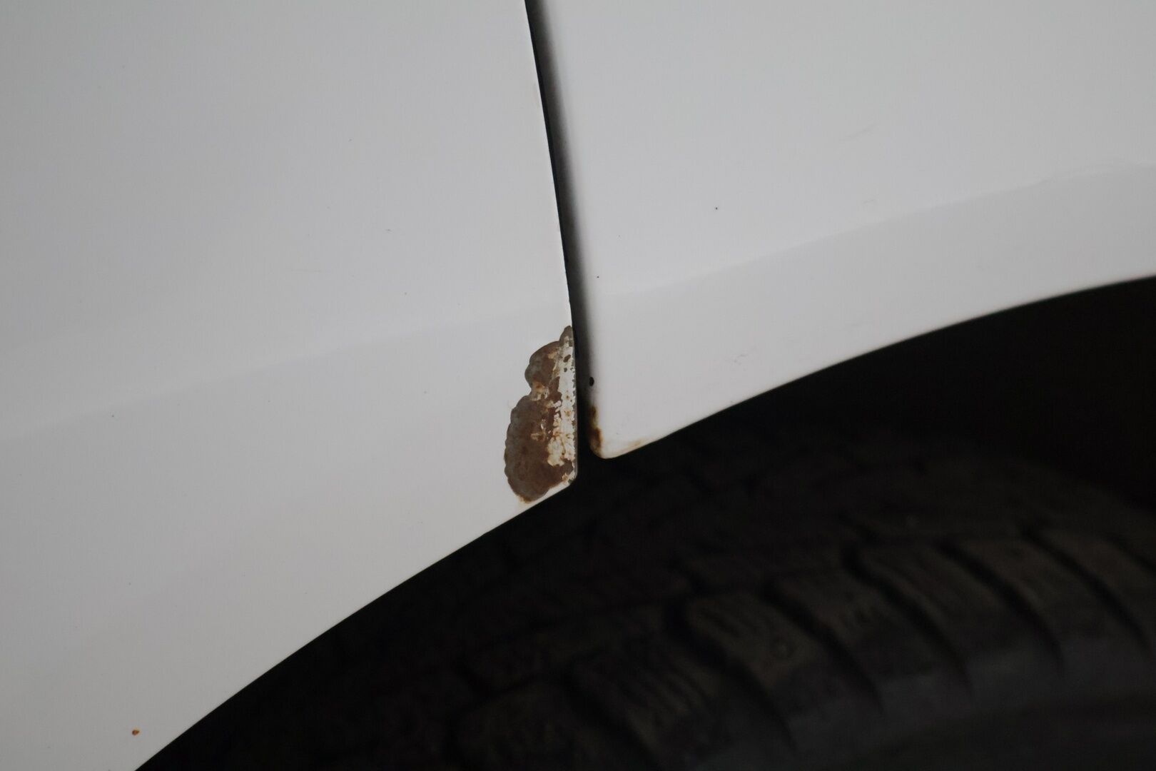 Audi Q7 2010 YritysOutlet - Myydään vain yrityksille -3,0 V6 TDI DPF 176 kW quattro tiptronic-autom. 5-ist. Start-Stop - *Vakionopeudensäädin / Automaattinen ilmastointi / Nahkapenkit / Vetokoukku / Pysäköintitutkat*