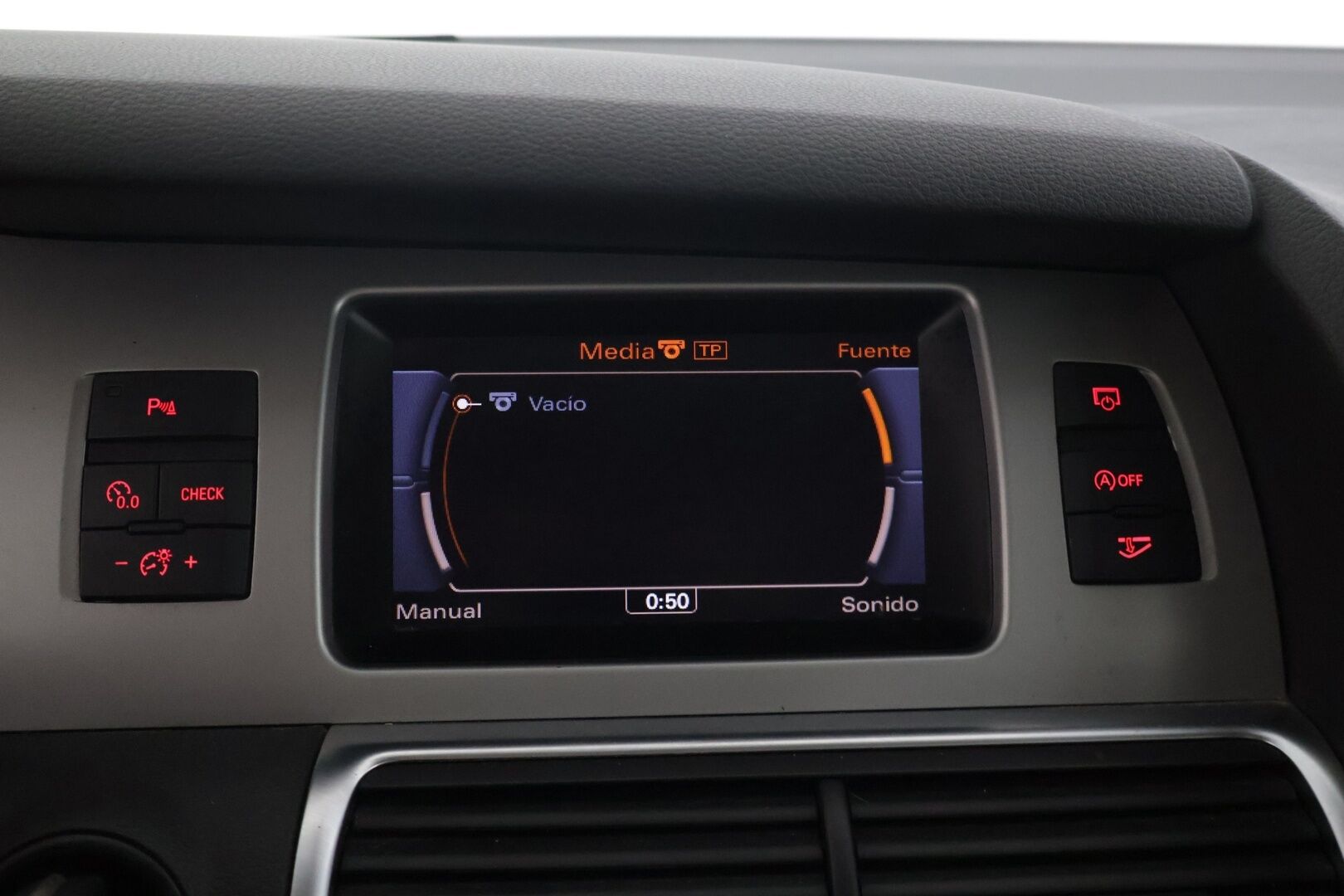 Audi Q7 2010 YritysOutlet - Myydään vain yrityksille -3,0 V6 TDI DPF 176 kW quattro tiptronic-autom. 5-ist. Start-Stop - *Vakionopeudensäädin / Automaattinen ilmastointi / Nahkapenkit / Vetokoukku / Pysäköintitutkat*