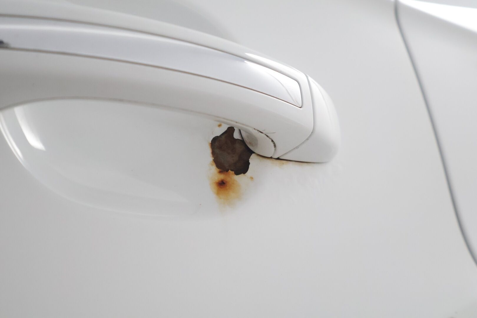 Audi Q7 2010 YritysOutlet - Myydään vain yrityksille -3,0 V6 TDI DPF 176 kW quattro tiptronic-autom. 5-ist. Start-Stop - *Vakionopeudensäädin / Automaattinen ilmastointi / Nahkapenkit / Vetokoukku / Pysäköintitutkat*