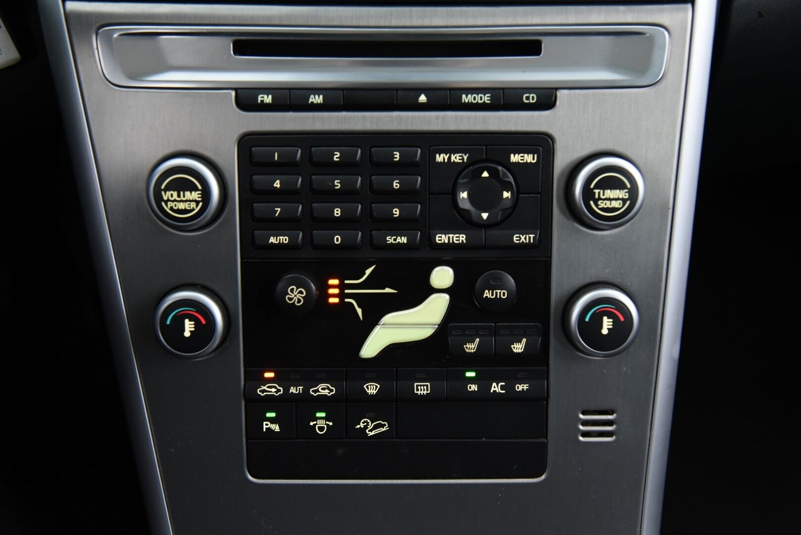 Volvo XC60 2009 D5 AWD Summum Business aut / YritysOutlet - Myydään vain yrityksille