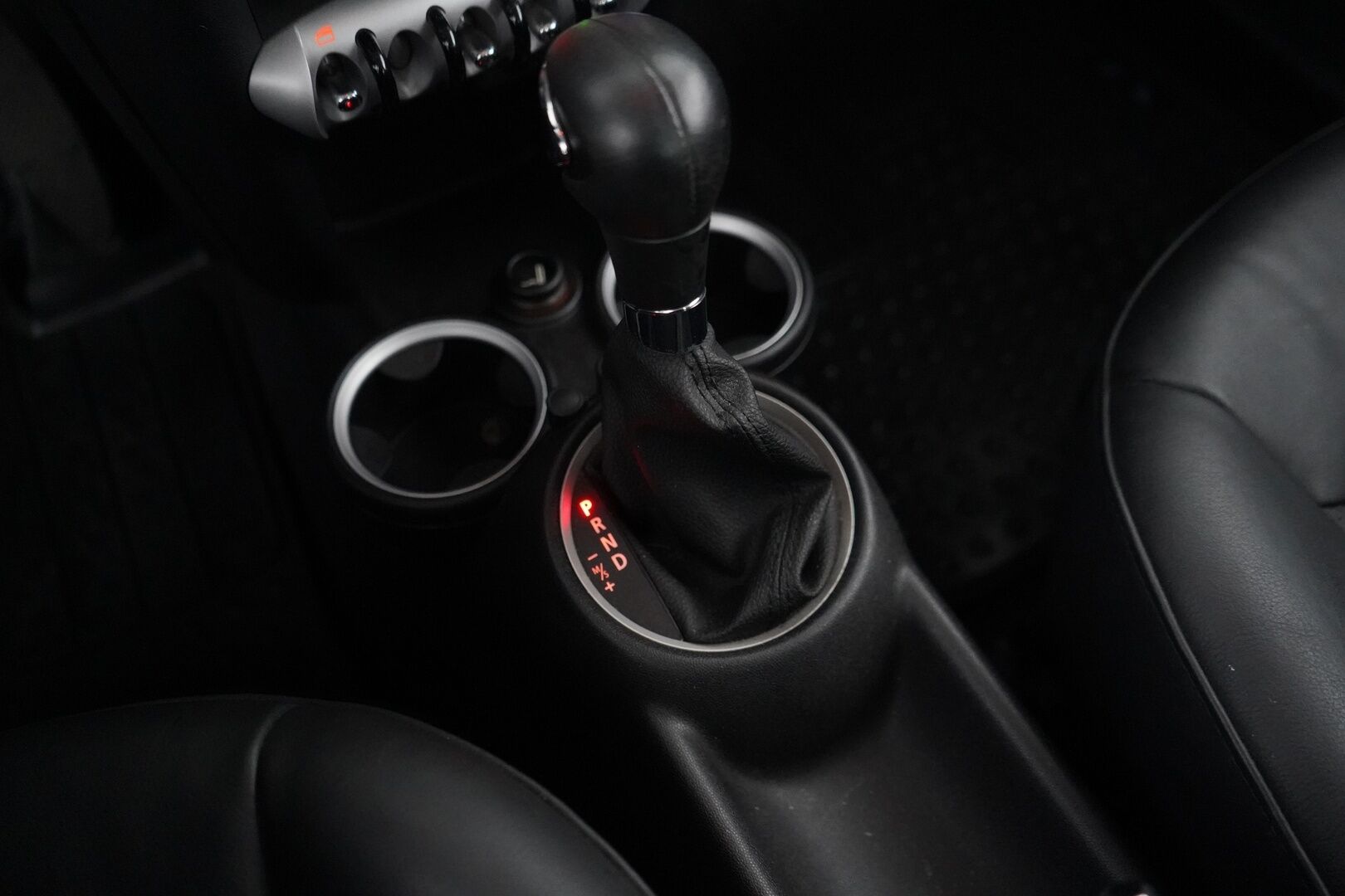 Mini One 2008 A R56 Hatchback  YritysOutlet - Myydään vain yrityksille - YritysOutlet - Myydään vain yrityksille | Kahdet renkaat | Siisti Menopeli arkeen |