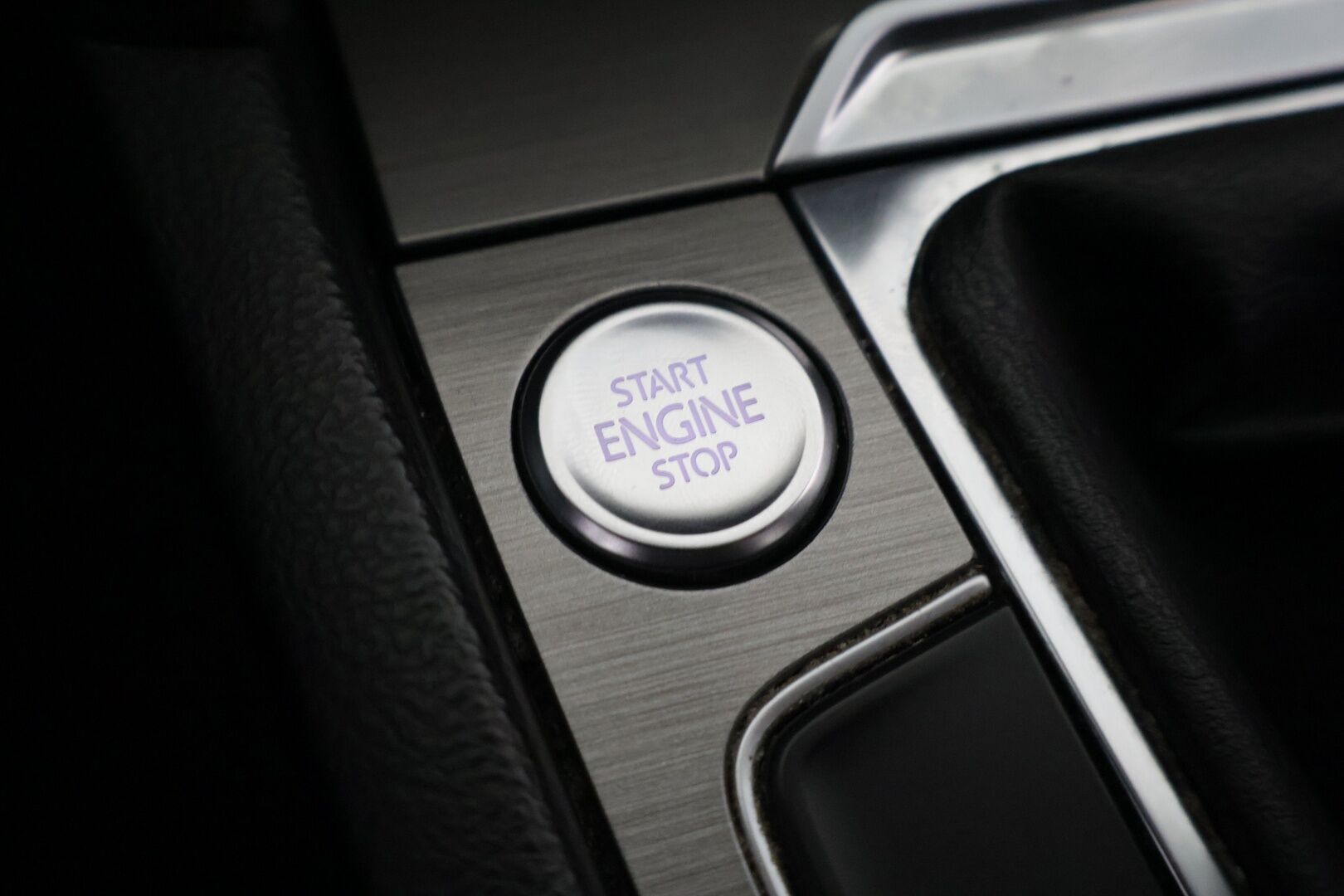 Volkswagen Passat 2015 Variant Trendline 1,6 TDI 88 kW (120 hv) *YritysOutlet - Myydään vain yrityksille* - *YritysOutlet - Myydään vain yrityksille*