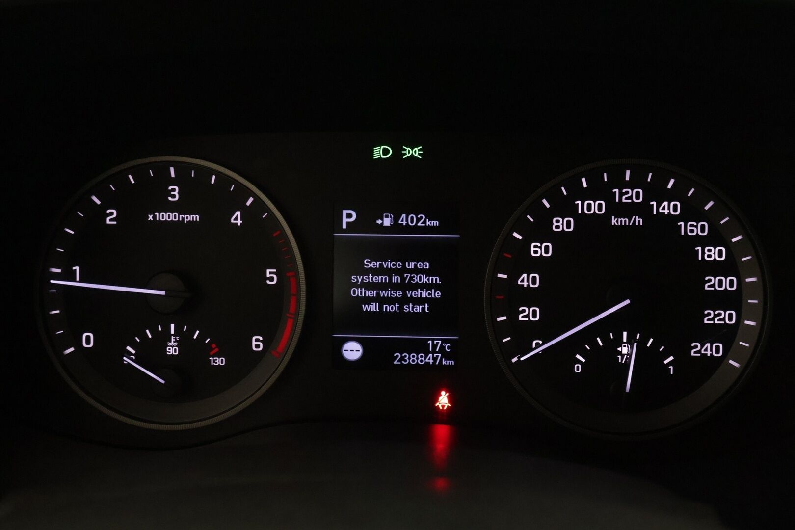 Hyundai Tucson 2019 1,6 CRDi 136 hv 4WD 7-DCT-aut Comfort Limited / 2.om Suomi-auto / P.kamera / BLIS / CarPlay / Lohko / Vetokoukku / Kaistavahti / - Hyvät varusteet / Juuri katsastettu ja huollettu /