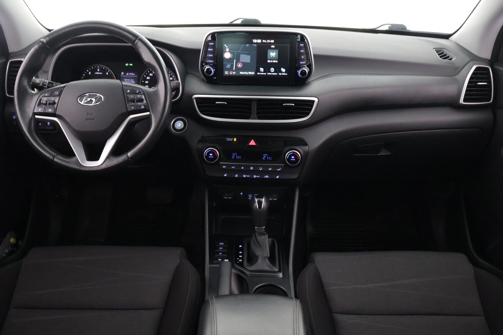 Hyundai Tucson 2019 1,6 CRDi 136 hv 4WD 7-DCT-aut Comfort Limited / 2.om Suomi-auto / P.kamera / BLIS / CarPlay / Lohko / Vetokoukku / Kaistavahti / - Hyvät varusteet / Juuri katsastettu ja huollettu /