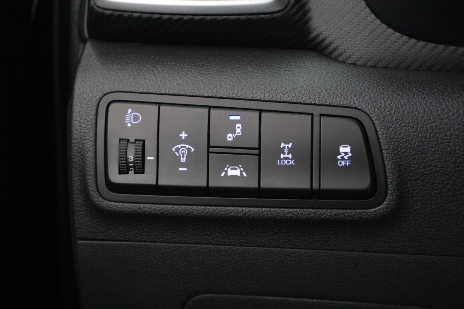Hyundai Tucson 2019 1,6 CRDi 136 hv 4WD 7-DCT-aut Comfort Limited / 2.om Suomi-auto / P.kamera / BLIS / CarPlay / Lohko / Vetokoukku / Kaistavahti / - Hyvät varusteet / Juuri katsastettu ja huollettu /