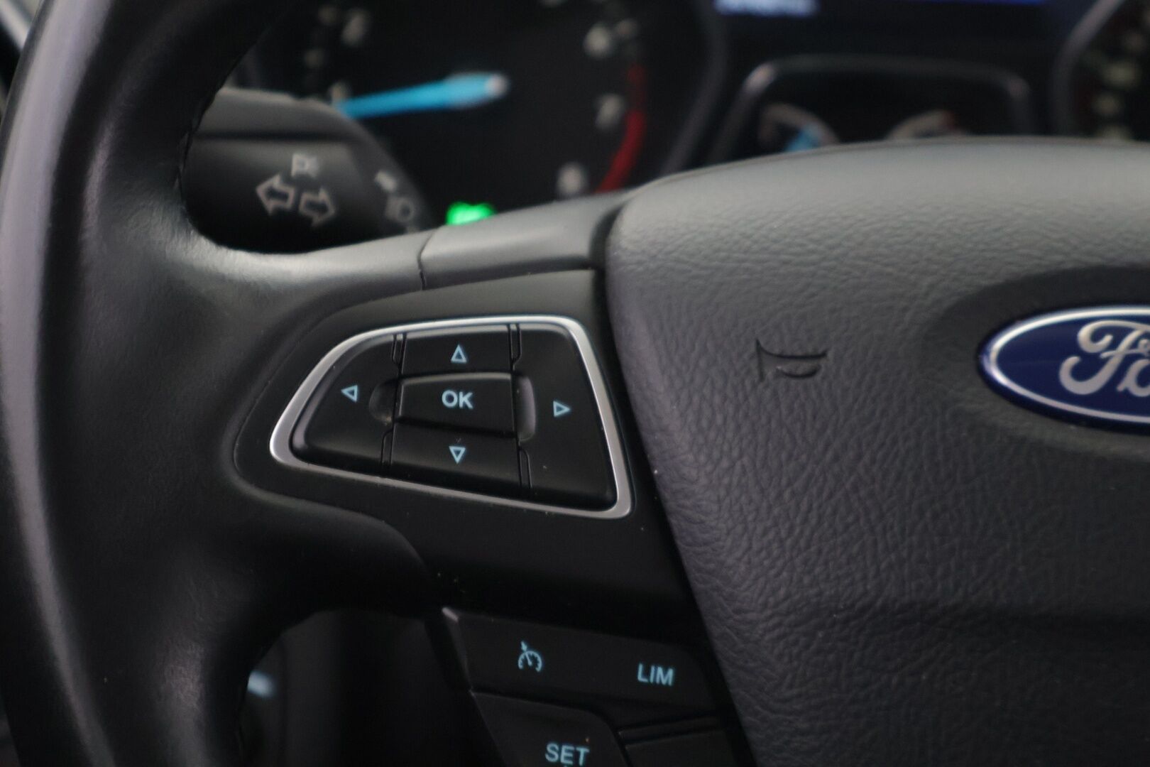 Ford C-Max 2016 Compact 1,0 EcoBoost 125 hv start/stop M6 Titanium *YritysOutlet - Myydään vain yrityksille* - * Suomi-auto / Koukku / Keyless / Sähkökontti /Jakopää tehty 2024 *