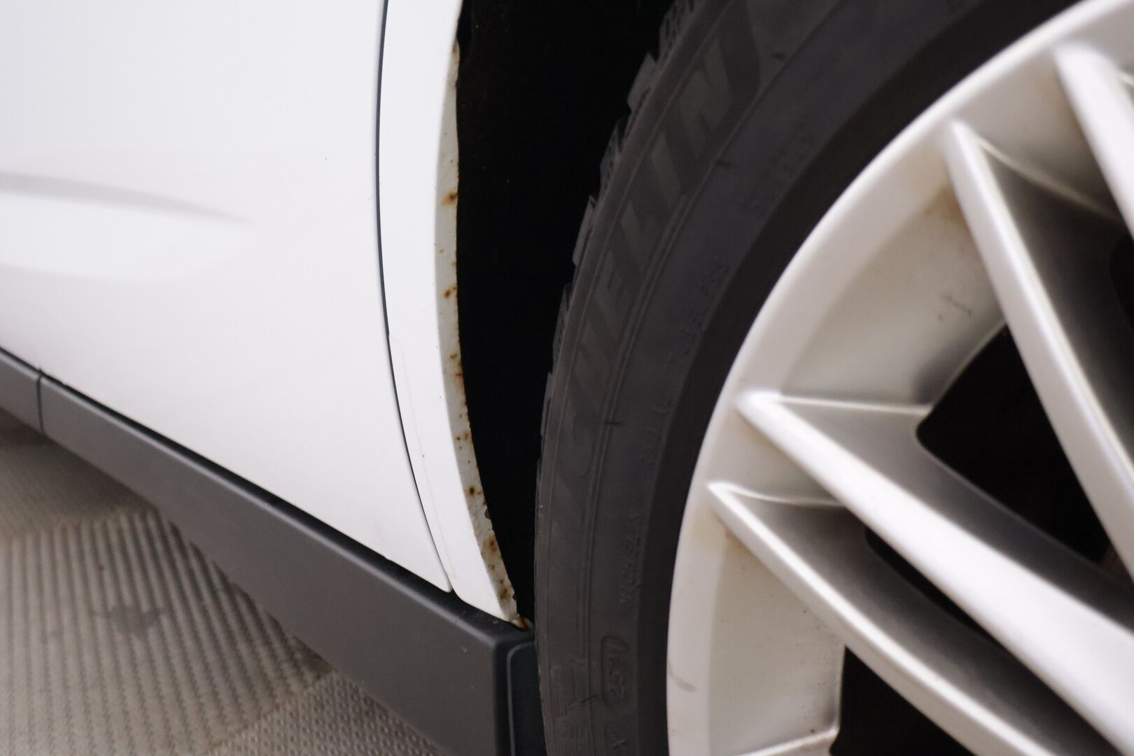 Ford C-Max 2016 Compact 1,0 EcoBoost 125 hv start/stop M6 Titanium *YritysOutlet - Myydään vain yrityksille* - * Suomi-auto / Koukku / Keyless / Sähkökontti /Jakopää tehty 2024 *