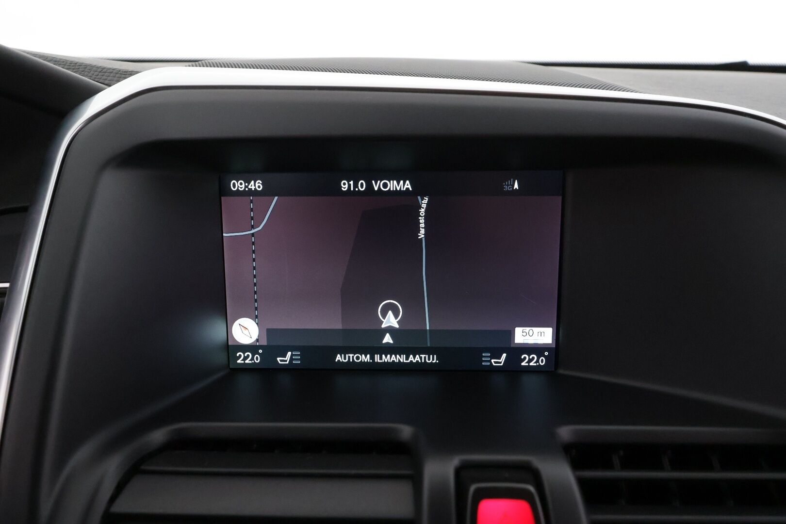 Volvo XC60 2016 D4 AWD Business R-Design aut * ACC / Webasto / Xenon / Sporttipenkit / Navi / H&K / BLIS / P.tutkat * - Suomi-auto