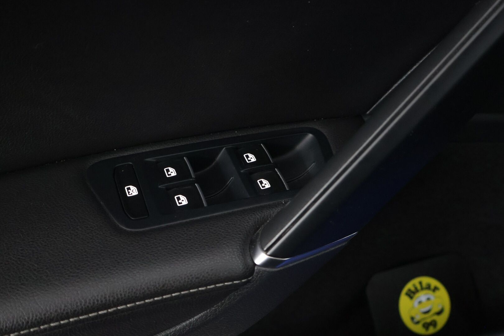 Volkswagen Golf 2016 Variant R 2,0 TSI 221 kW (300 hv) 4MOTION DSG-automaatti // ACC / Keyless / Lohko sis.haaralla / Bi-Xenon // - Erittäin hyvä huoltohistoria / Leimattu ja huollettu 7/2025