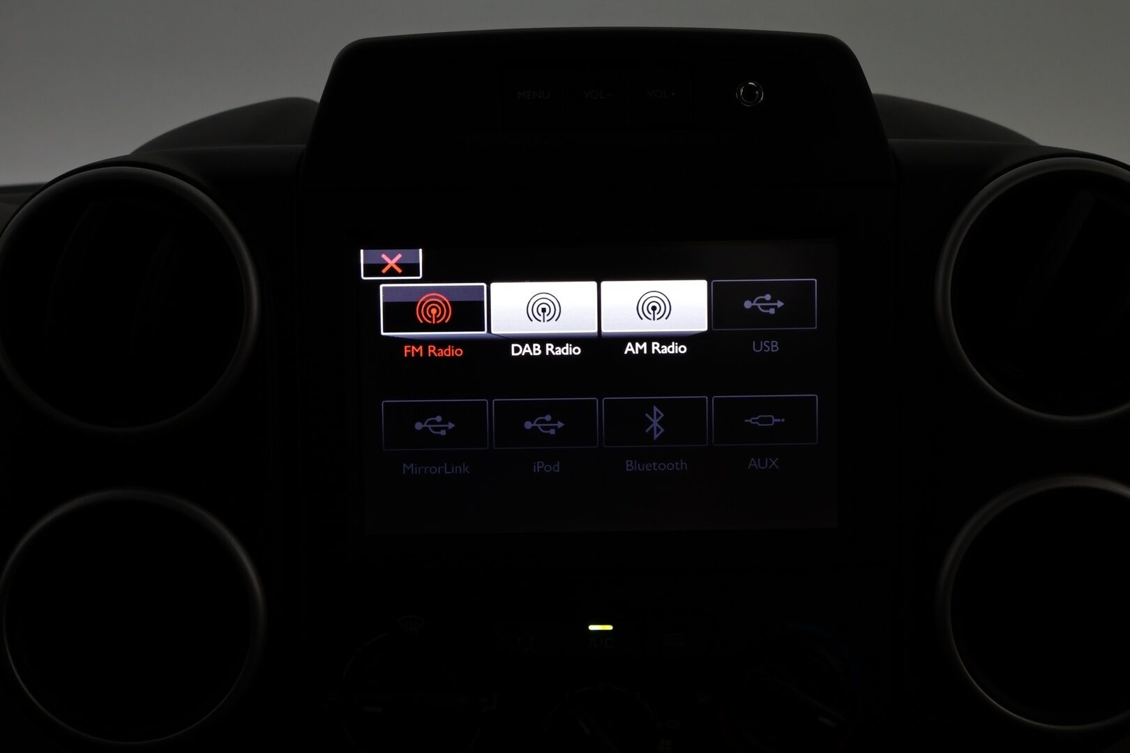 Citroen Berlingo Multispace 2015 BlueHDi 100 Feel - YritysOutlet - Myydään vain yrityksille - – Tämä auto myydään YritysOutlet -valikoimasta vain yritykselle