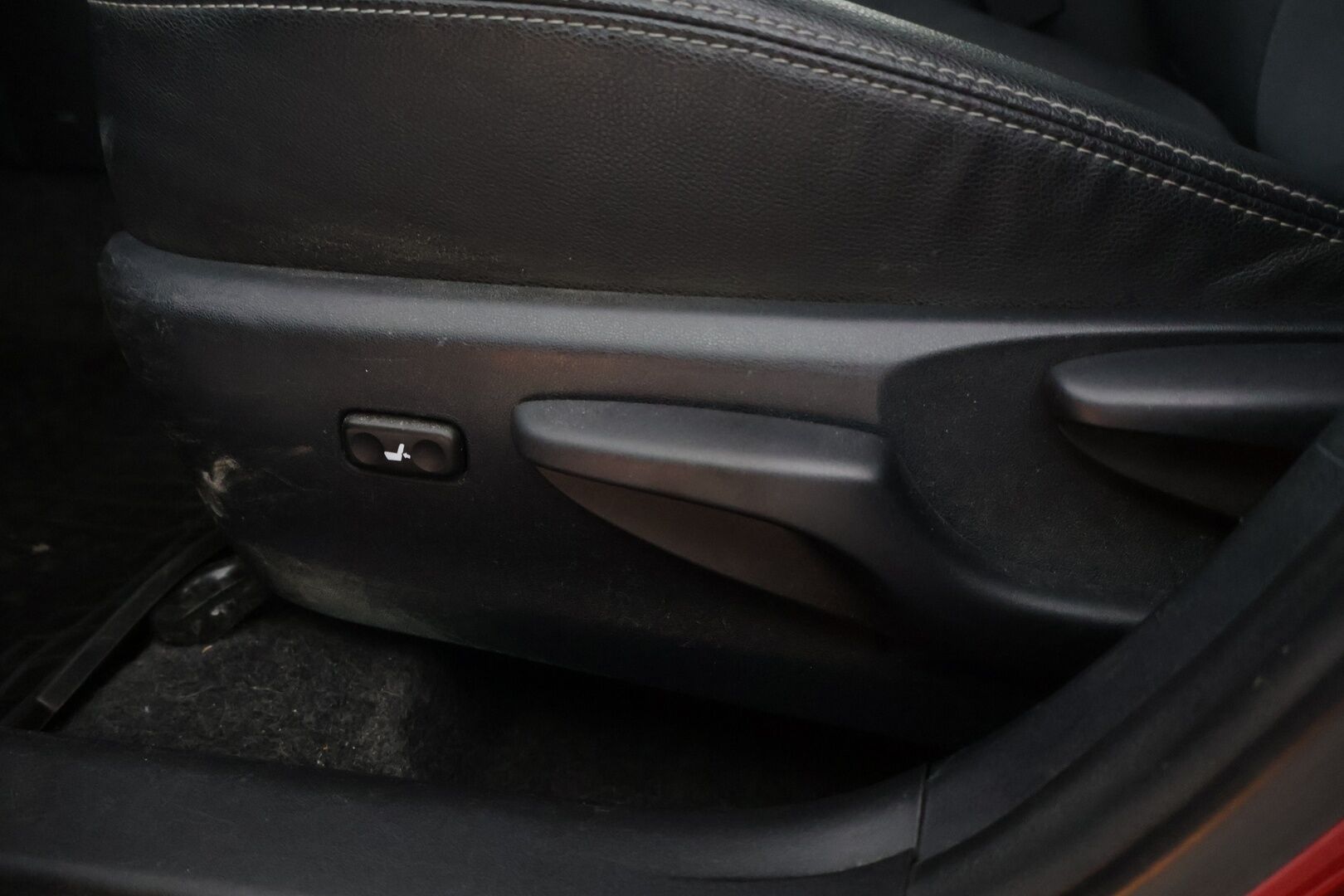 Toyota Prius 2016 Active *MYYDÄÄN HUUTOKAUPAT.COM*