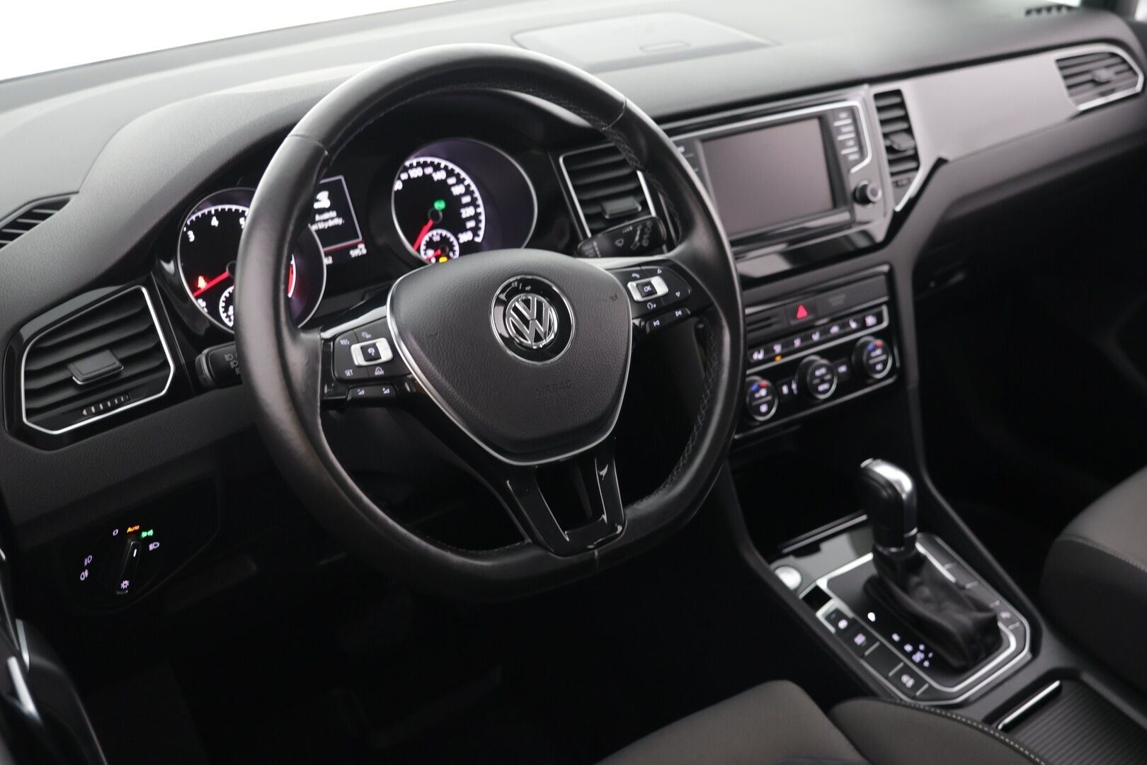 Volkswagen Golf Sportsvan 2015 Highline 1,4 TSI 92 kW (125 hv) BlueMotion Technology / ACC / Pa-Lämmitin / Ergo-active Penkki - Siisti yksilö! / Hyvin huollettu / Hyvät varusteet ! 