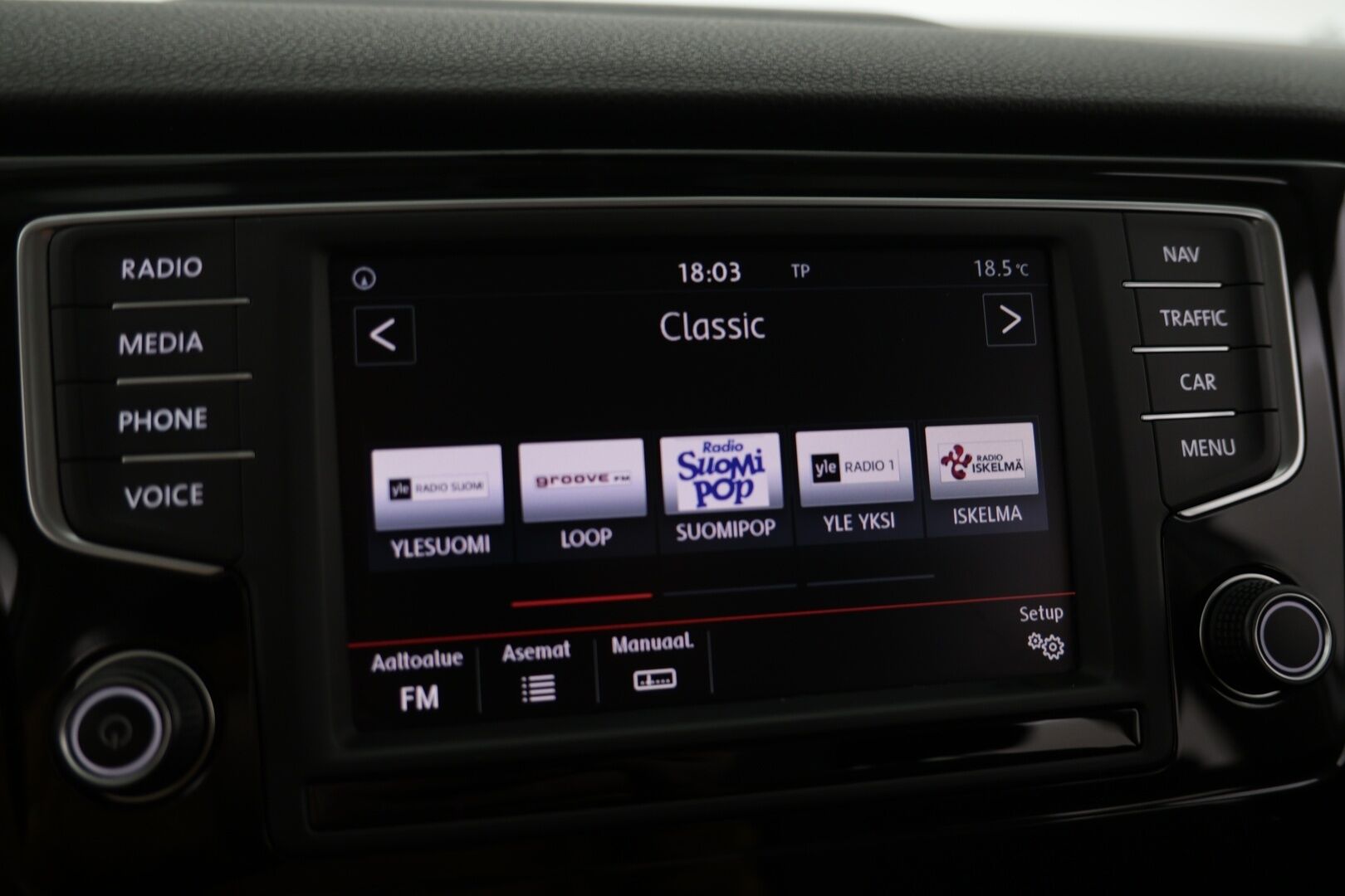 Volkswagen Golf Sportsvan 2015 Highline 1,4 TSI 92 kW (125 hv) BlueMotion Technology / ACC / Pa-Lämmitin / Ergo-active Penkki - Siisti yksilö! / Hyvin huollettu / Hyvät varusteet ! 