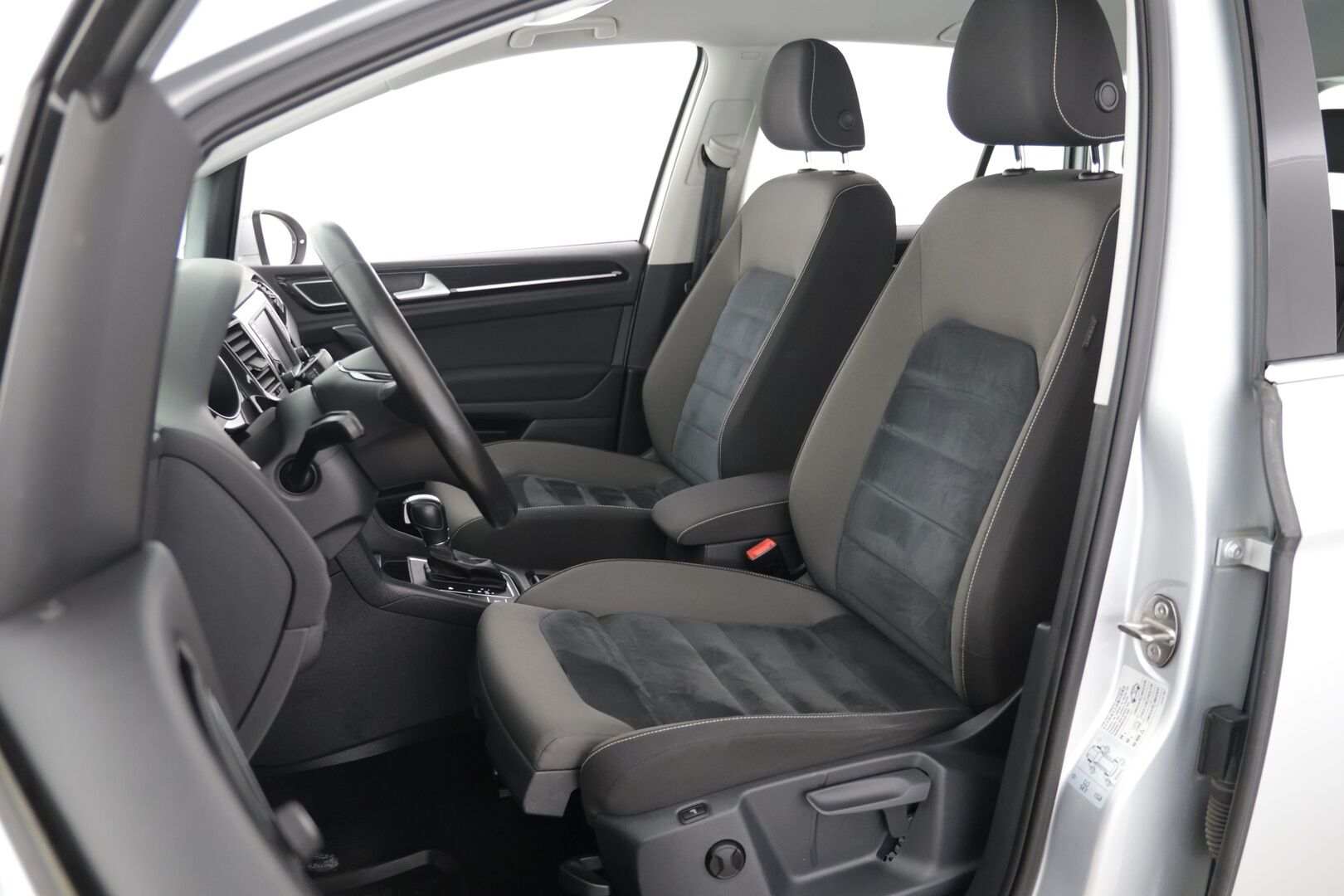 Volkswagen Golf Sportsvan 2015 Highline 1,4 TSI 92 kW (125 hv) BlueMotion Technology / ACC / Pa-Lämmitin / Ergo-active Penkki - Siisti yksilö! / Hyvin huollettu / Hyvät varusteet ! 