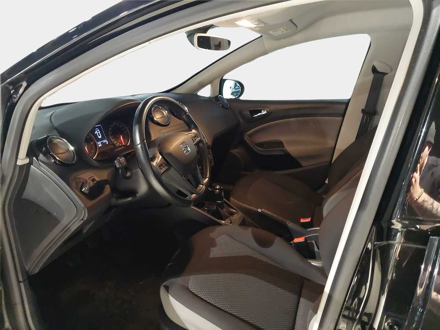 Seat Ibiza 2016 1,0 EcoTSI 95 Style *Suomi-auto / Pysäköintitutkat / 2x Renkaat & Aluvanteet* - *Kattavasti huollettu / Jakohihna vaihdettu* - Osta nyt, maksa vasta ensi vuonna