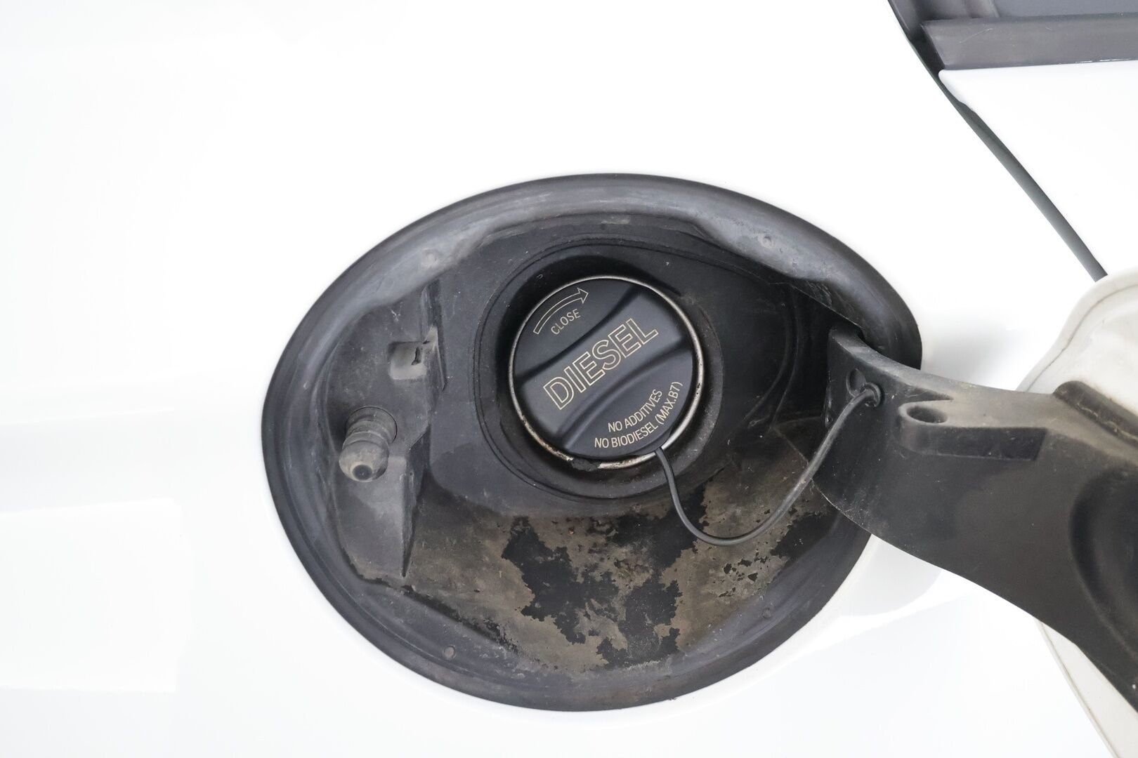 BMW 120 2016 F20 Hatchback 120d A xDrive Edition M Sport * Vakkari / P.tutkat / Hifi / Koukku / LED / Sporttipenkit / Ratinlämmitin * - Suomi-auto / Kahdet renkaat aluvanteilla