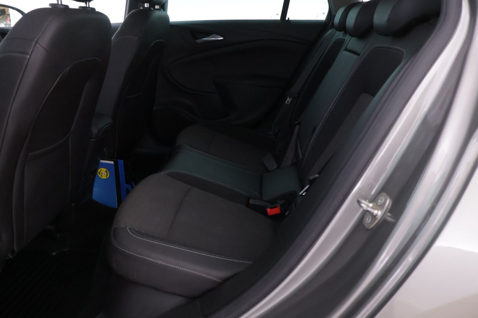 Opel Astra 2016 Sports Tourer Innovation 1,4 Turbo ecoFLEX Start/Stop 110kW MT6 - | Keyless | BLIS | Lohko+sisä | Tutkat | P-kamera | Osanahat | Sähkökontti | 