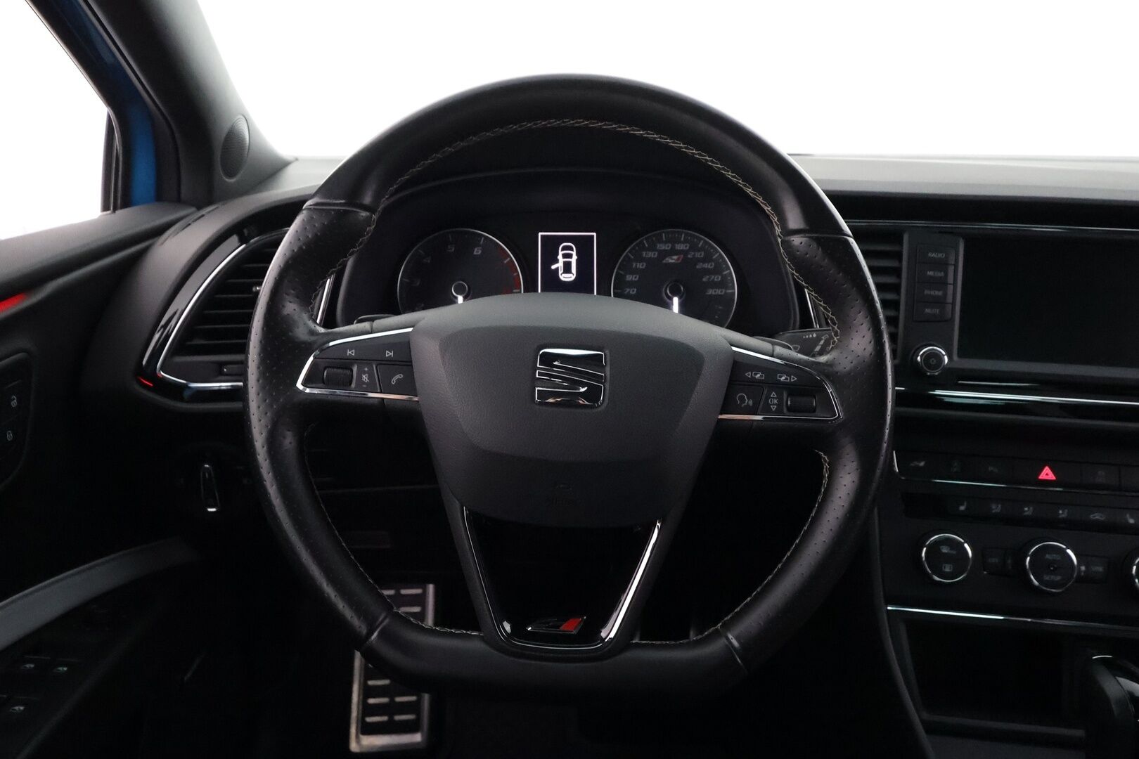 Seat Leon 2016 2,0 TSI 290 Cupra DSG - | Vakkari | Webasto | LED | P.Kamera | Sähköpenkki | Apple&Android | Suomi-auto | Kahdet Renkaat |
