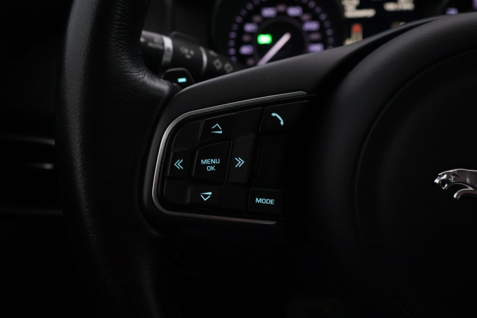 Jaguar XE 2016 E-Performance Pure Plus Aut *Myydään huutokaupat.com* - Myydään huutokaupat.com