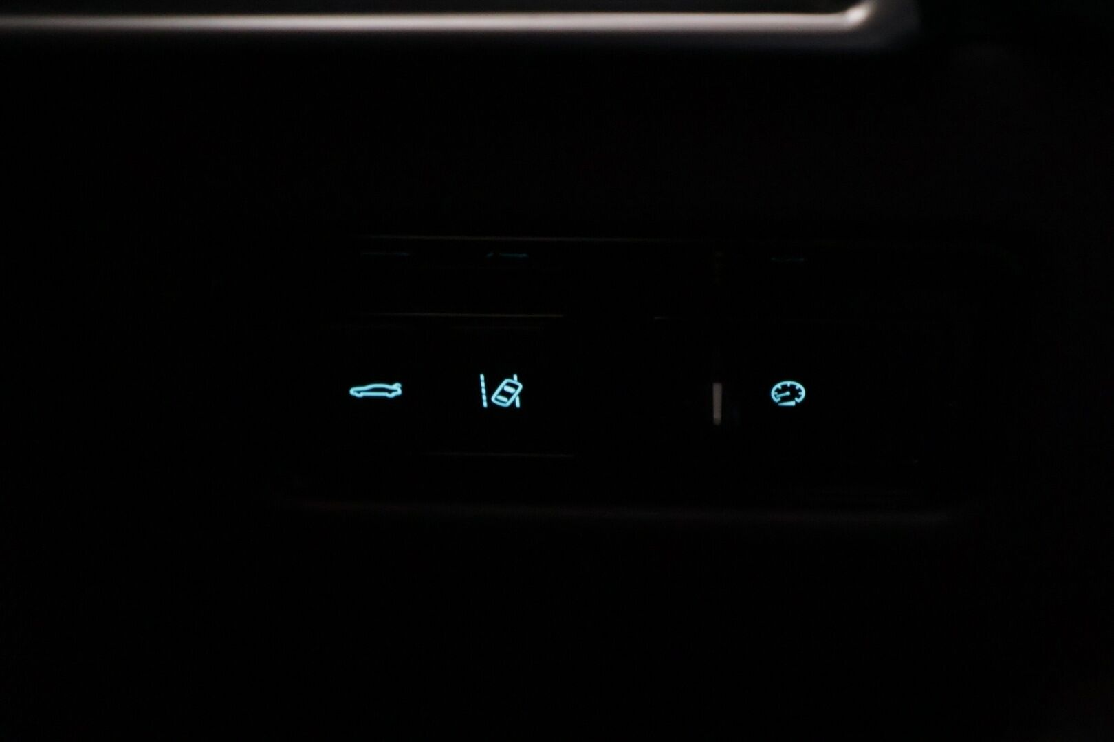 Jaguar XE 2016 E-Performance Pure Plus Aut *Myydään huutokaupat.com* - Myydään huutokaupat.com