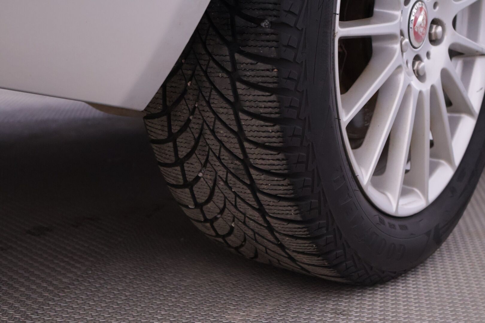 Jaguar XE 2016 E-Performance Pure Plus Aut *Myydään huutokaupat.com* - Myydään huutokaupat.com