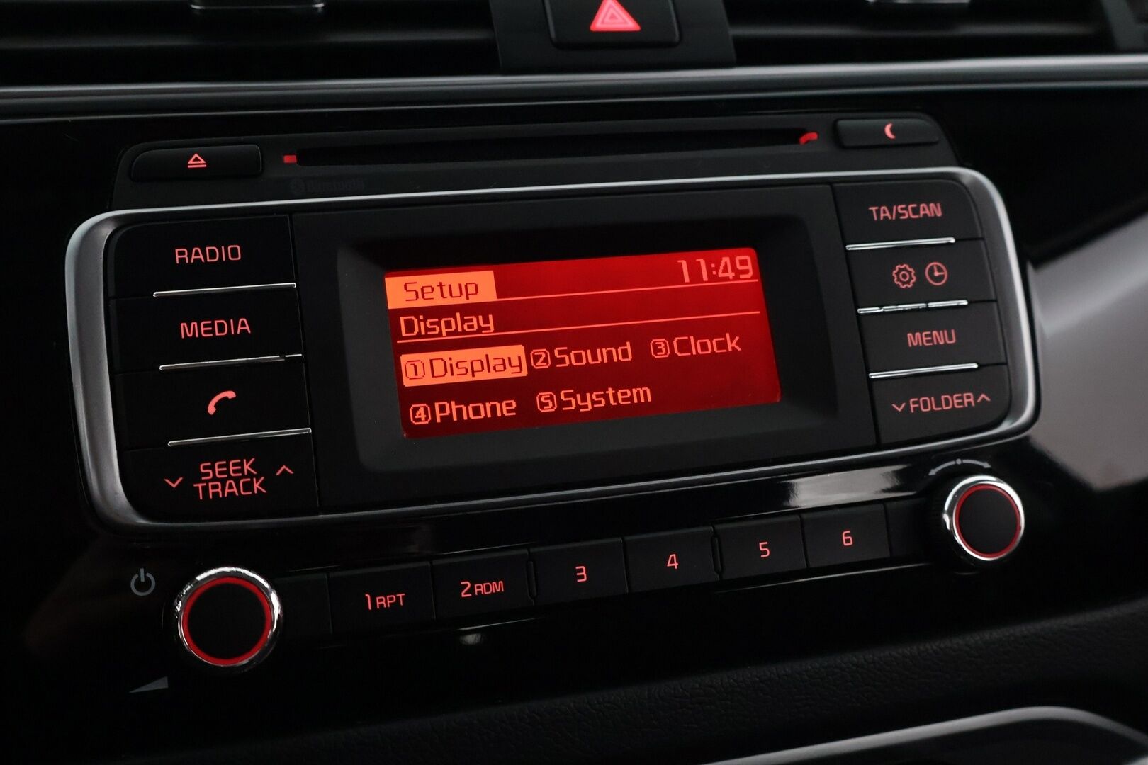 Kia Rio 2016 1.4 EX * Ratinlämmitin / Vakkari / Lohko+sisä / BT-audio * - Kahdet renkaat & alumiinivanteet / Hyvin huollettu! - HULLUT AVAJAISHULINAT KORKOTARJOUS 3,29 %