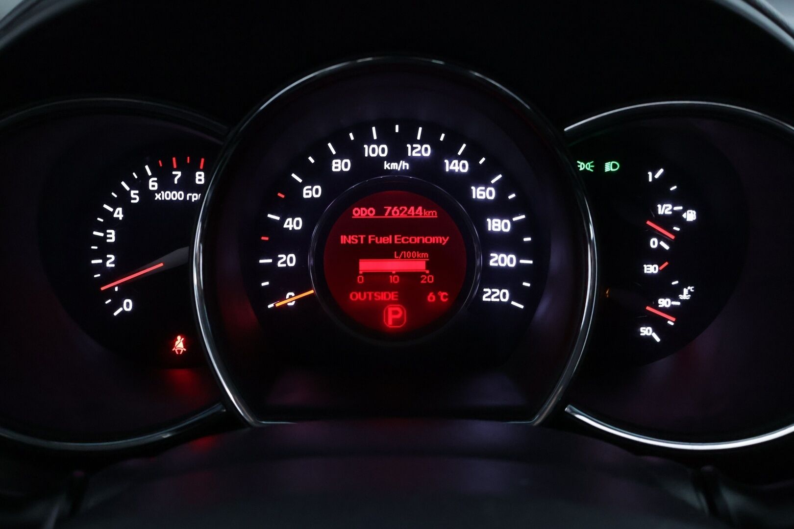 Kia Rio 2016 1.4 EX * Ratinlämmitin / Vakkari / Lohko+sisä / BT-audio * - Kahdet renkaat & alumiinivanteet / Hyvin huollettu! - HULLUT AVAJAISHULINAT KORKOTARJOUS 3,29 %