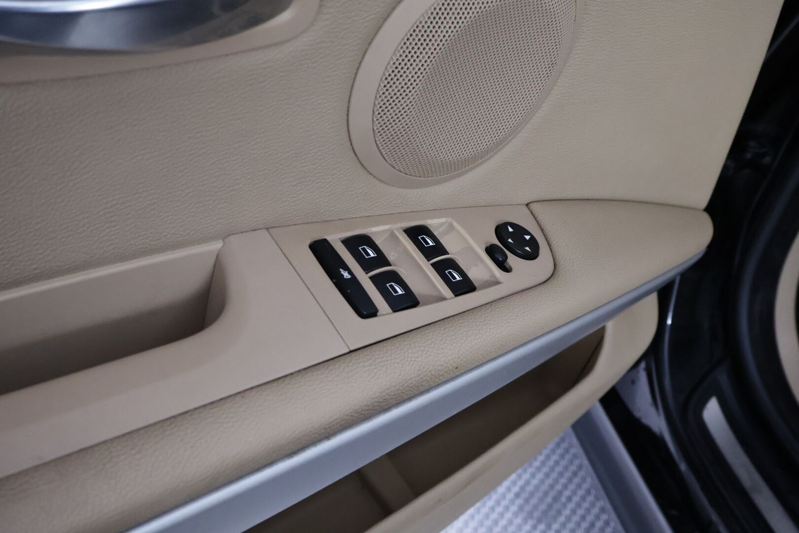 BMW 320 2009 xDrive A E90 Sedan Business Comfort - YritysOutlet - Myydään vain yrityksille - - YritysOutlet - Myydään vain yrityksille