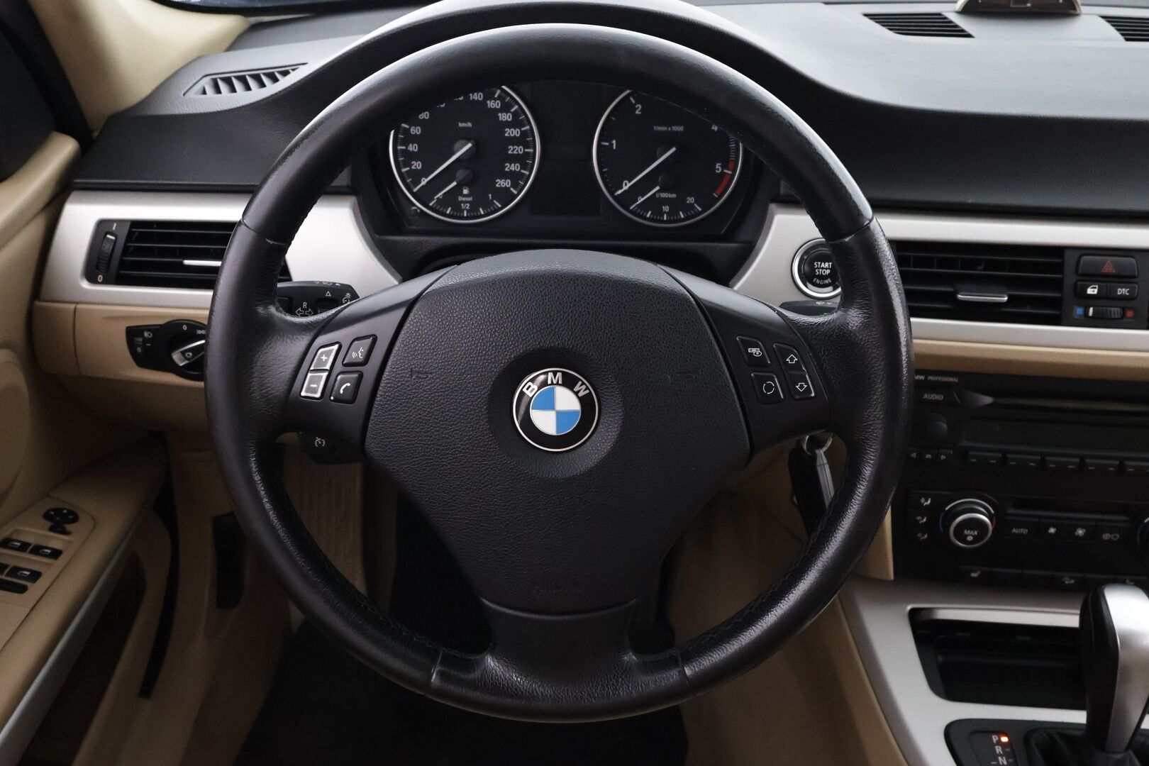 BMW 320 2009 xDrive A E90 Sedan Business Comfort - YritysOutlet - Myydään vain yrityksille - - YritysOutlet - Myydään vain yrityksille