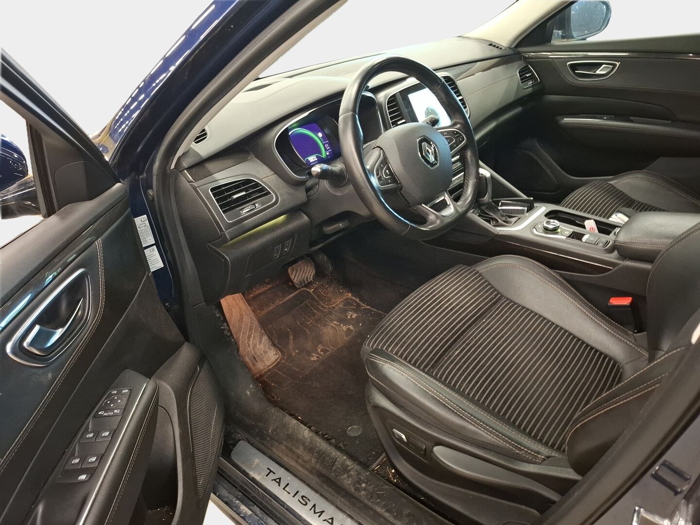 Renault Talisman 2016 Sport Tourer dCi 110 EDC-aut Intens - | Adap.vakkari | HUD | Hieronta | Kamera | Pure LED | Aurinkoverhot | Sähkökontti | Keyless Go | Suomi-auto | 2x renkaat | | Puolinahat |