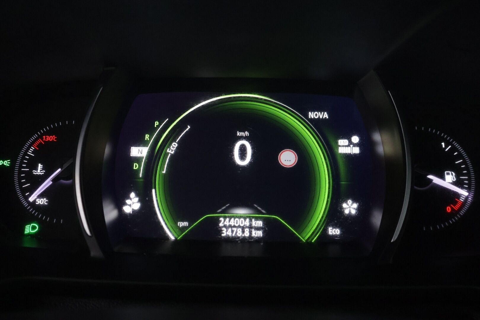 Renault Talisman 2016 Sport Tourer dCi 110 EDC-aut Intens - | Adap.vakkari | HUD | Hieronta | Kamera | Pure LED | Aurinkoverhot | Sähkökontti | Keyless Go | Suomi-auto | 2x renkaat | | Puolinahat |
