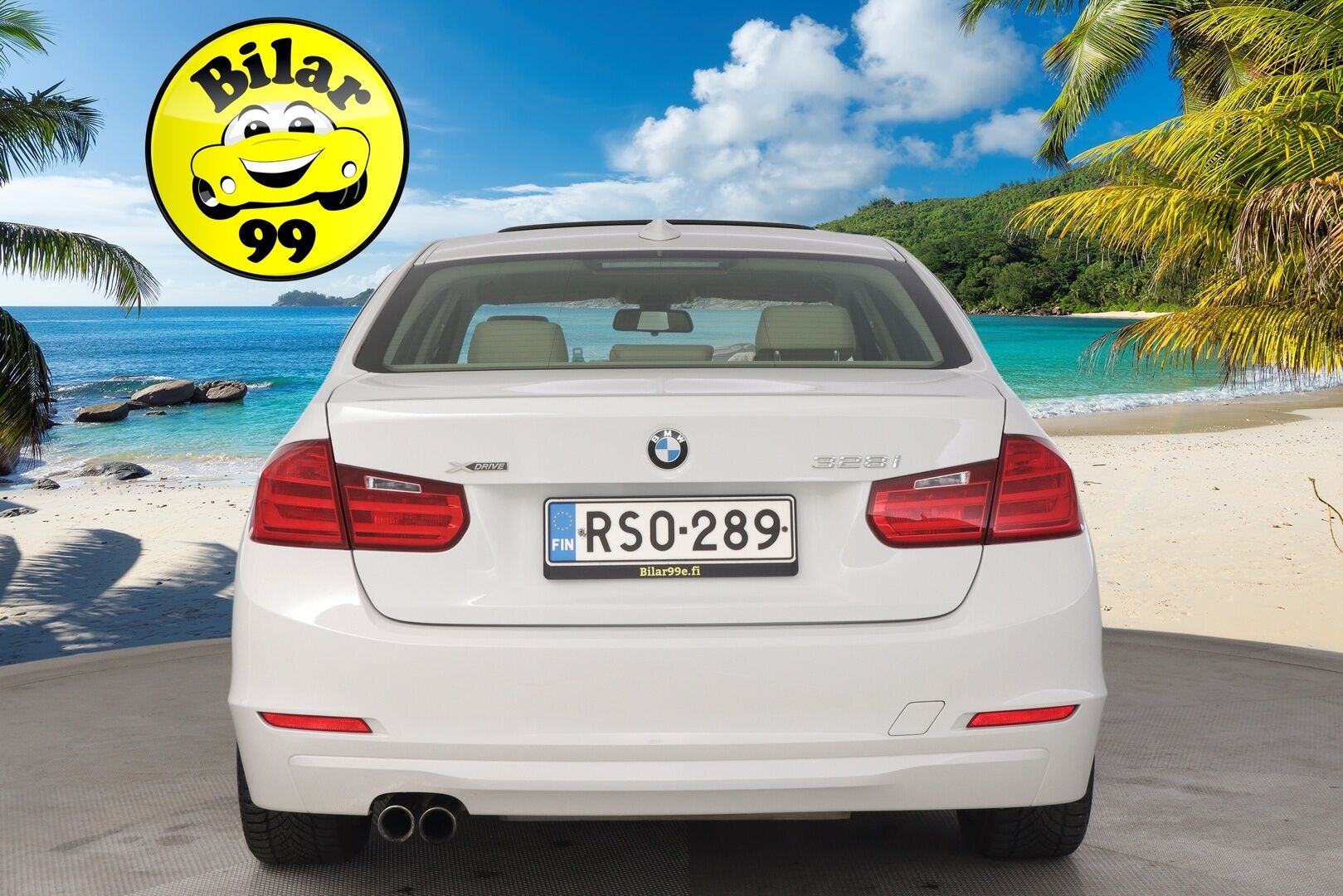 BMW 328 2013 TwinPower Turbo A F30 Sedan Business*Kattoluukku / Muistipenkki / ratinlämmitin* - *Katso mitkä kilometrit!* - HULLUT AVAJAISHULINAT KORKOTARJOUS 3,29 %