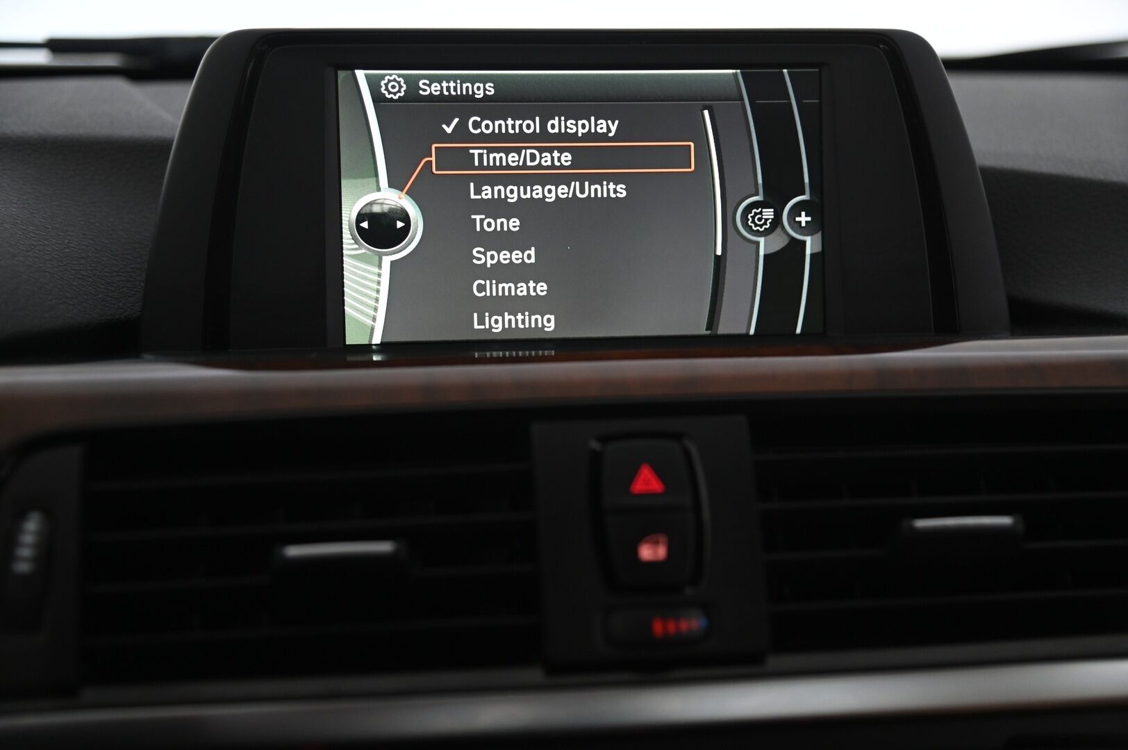 BMW 328 2013 TwinPower Turbo A F30 Sedan Business*Kattoluukku / Muistipenkki / ratinlämmitin* - *Katso mitkä kilometrit!* - HULLUT AVAJAISHULINAT KORKOTARJOUS 3,29 %