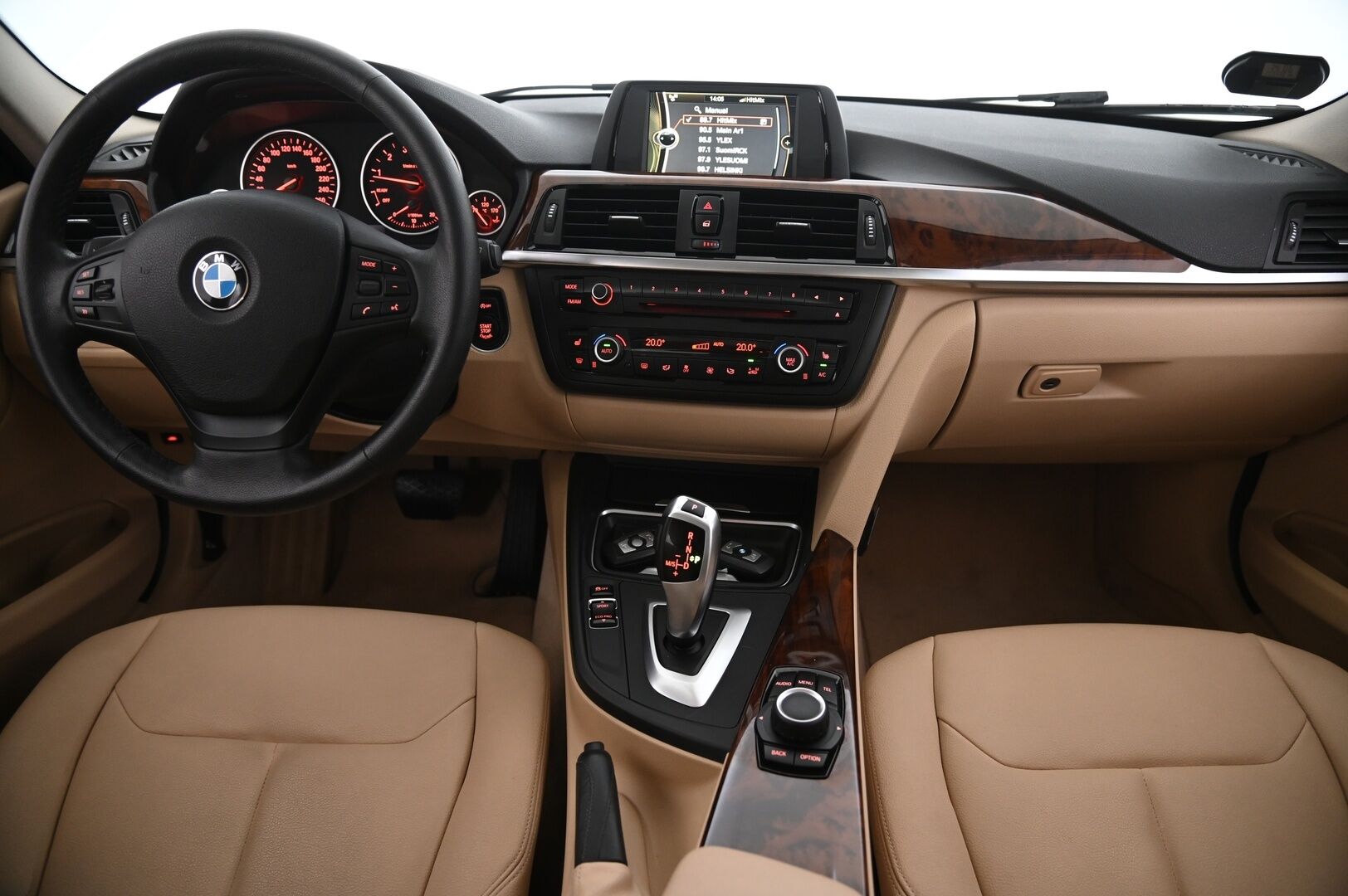 BMW 328 2013 TwinPower Turbo A F30 Sedan Business - Katso kilometrit! | Kattoluukku | Muistipenkki | ratinlämmitin | 