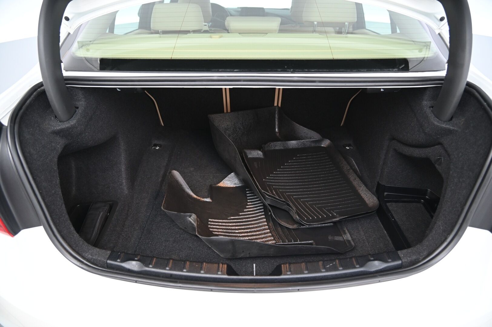 BMW 328 2013 TwinPower Turbo A F30 Sedan Business - Katso kilometrit! | Kattoluukku | Muistipenkki | ratinlämmitin | 