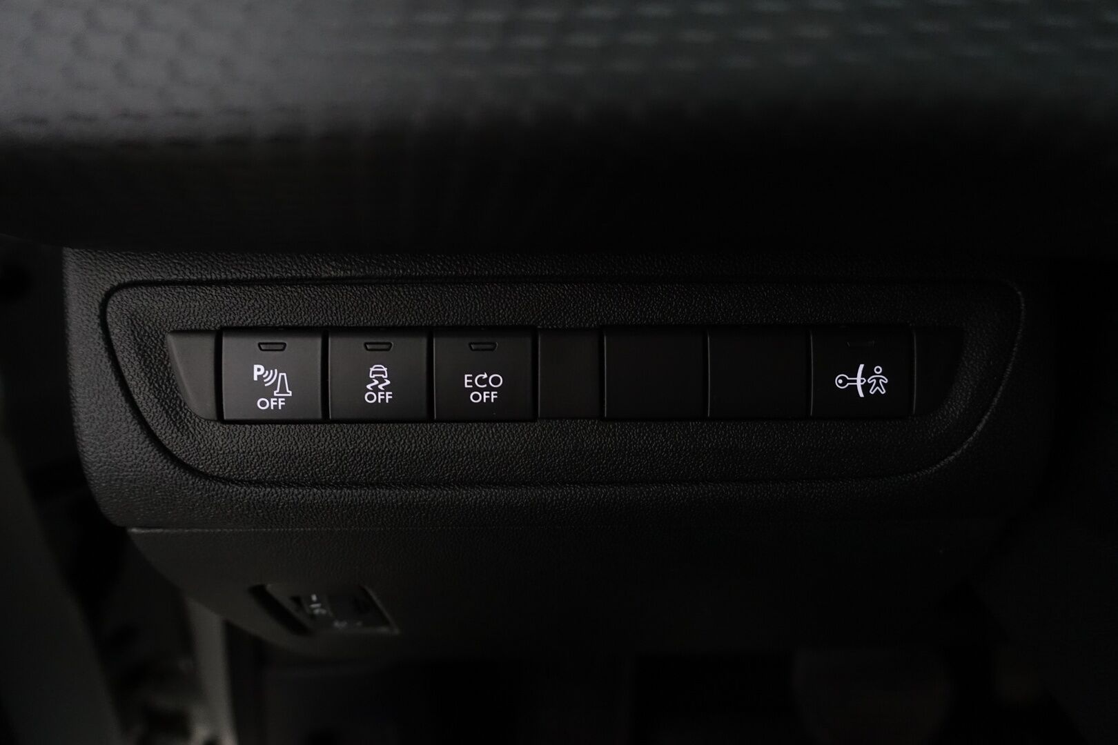 Peugeot 208 2016 Style VTi 82 5-ov ETG Automaatti - Suomi-auto | Start-Stop | Vakkari | Auto. ilmastointi | Penkinlämmitin | 2x Renkaat |