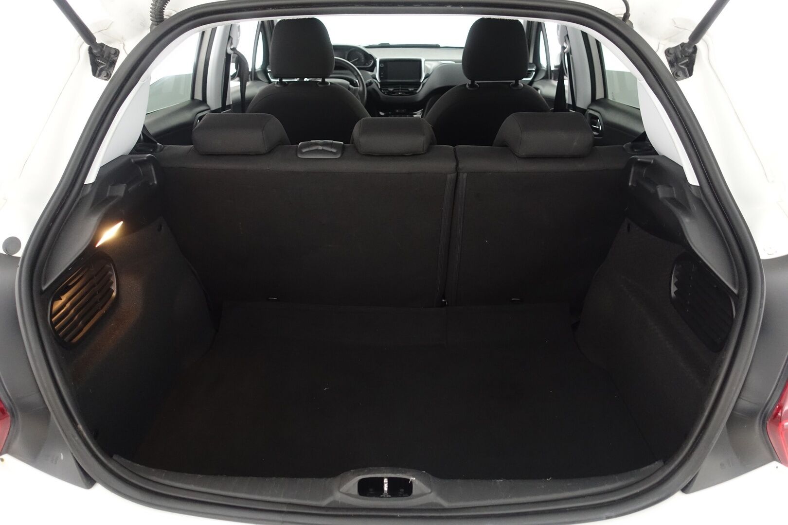 Peugeot 208 2016 Style VTi 82 5-ov ETG Automaatti - Suomi-auto | Start-Stop | Vakkari | Auto. ilmastointi | Penkinlämmitin | 2x Renkaat |