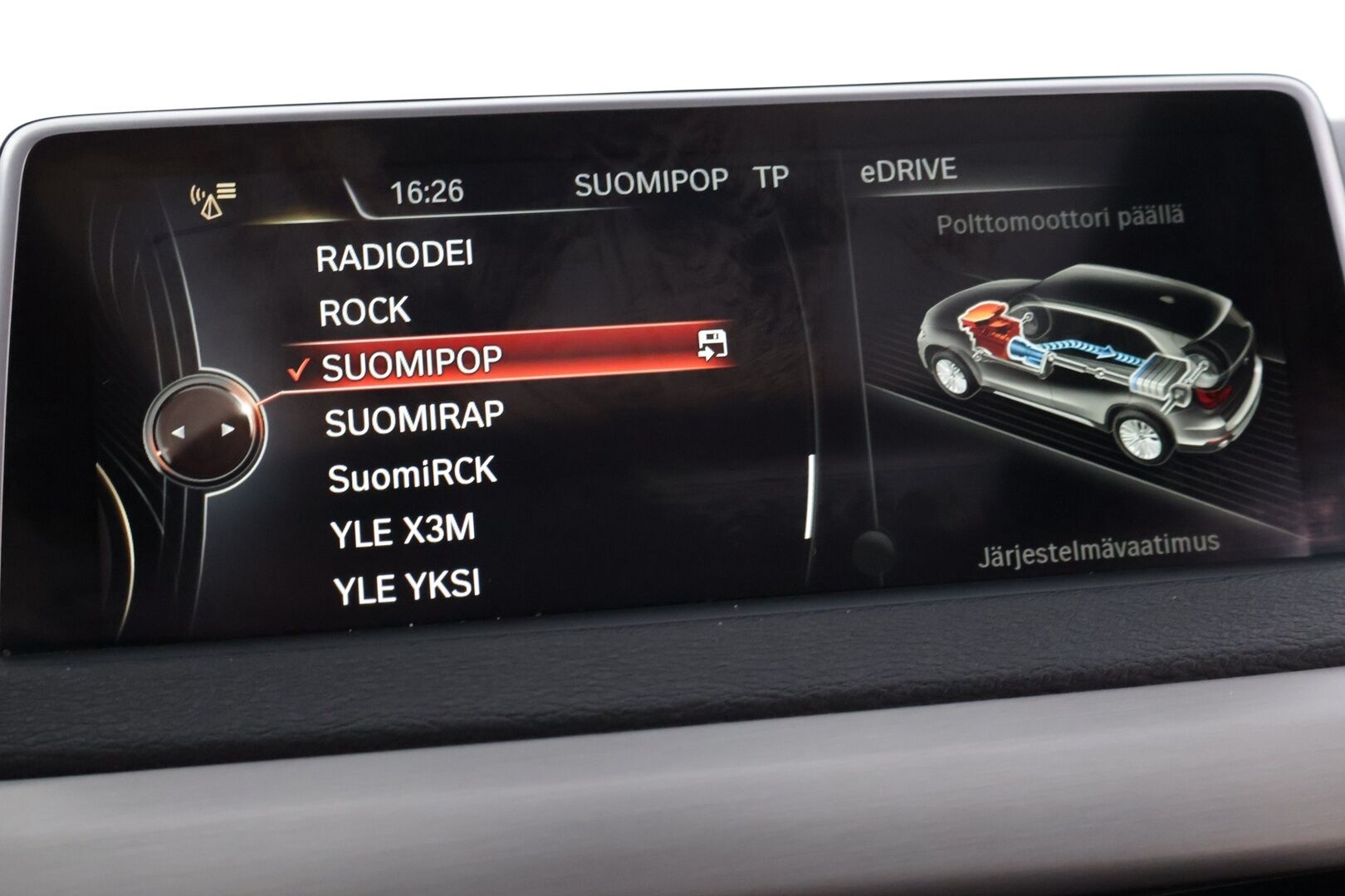 BMW X5 2016 F15 xDrive40e *YritysOutlet - Myydään vain yrityksille * Adapt.vakkari / Driving Assist Plus / 360-Kamera / ComfortNahat / Adapt. Alusta * - * Tämä auto myydään YritysOutlet -valikoimasta vain yritykselle * Jäätävästi varusteltua Suomi-auto aukottomalla historialla. *