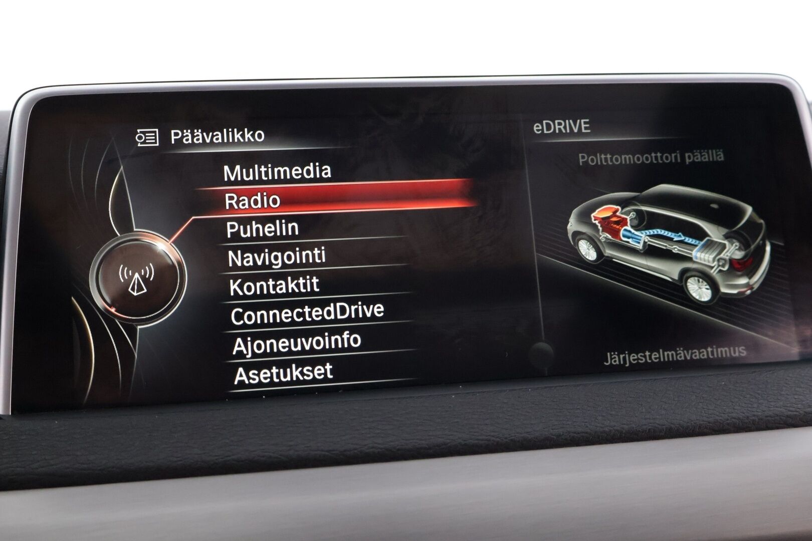 BMW X5 2016 F15 xDrive40e *YritysOutlet - Myydään vain yrityksille * Adapt.vakkari / Driving Assist Plus / 360-Kamera / ComfortNahat / Adapt. Alusta * - * Tämä auto myydään YritysOutlet -valikoimasta vain yritykselle * Jäätävästi varusteltua Suomi-auto aukottomalla historialla. *