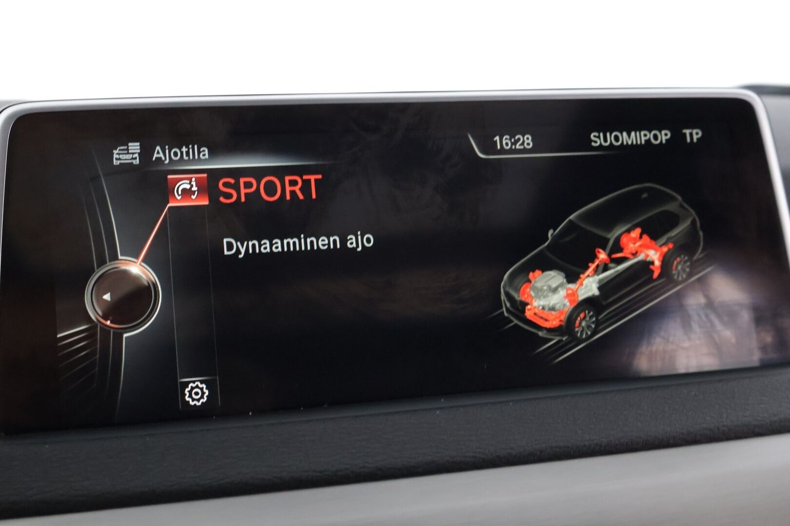 BMW X5 2016 F15 xDrive40e *YritysOutlet - Myydään vain yrityksille * Adapt.vakkari / Driving Assist Plus / 360-Kamera / ComfortNahat / Adapt. Alusta * - * Tämä auto myydään YritysOutlet -valikoimasta vain yritykselle * Jäätävästi varusteltua Suomi-auto aukottomalla historialla. *