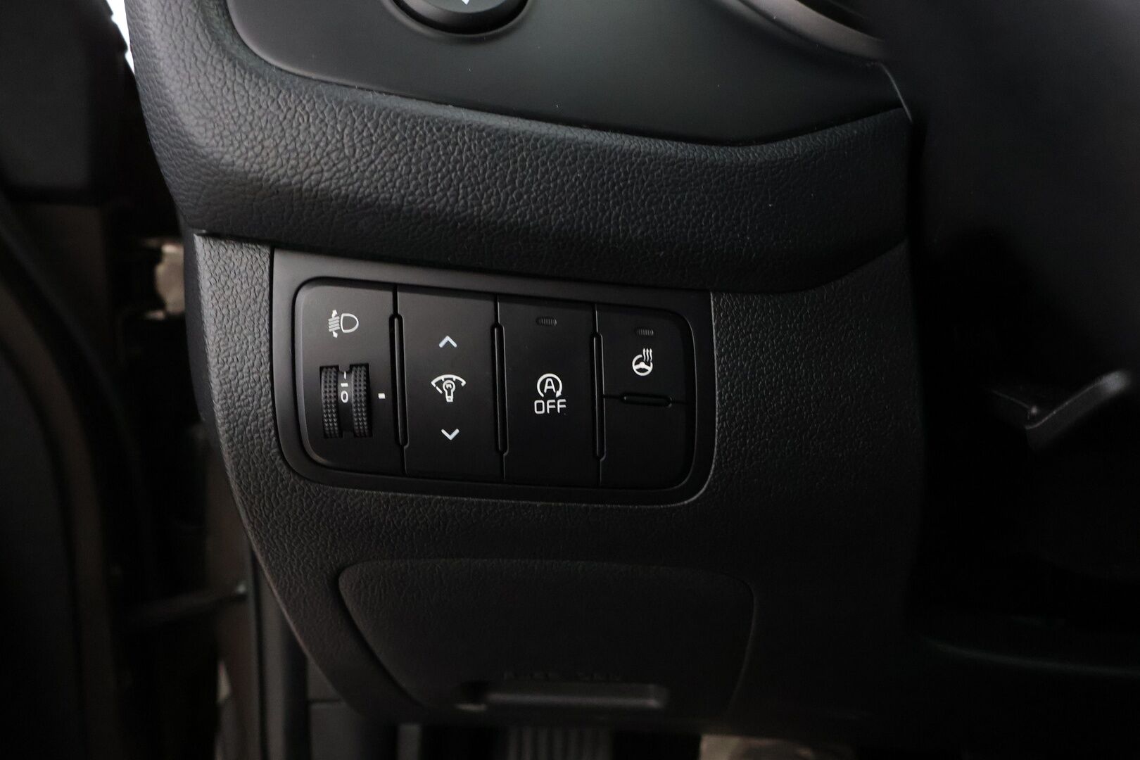Kia cee'd 2016 1,0 ISG 100hv LX 5D EcoDynamics * 1Om Suomiauto / Vetokoukku / Lohko & Sisäpistoke / Ratinlämmitys / Vakkari - Merkkihuollot / 2x Hyvät renkaat / Huippusiisti!