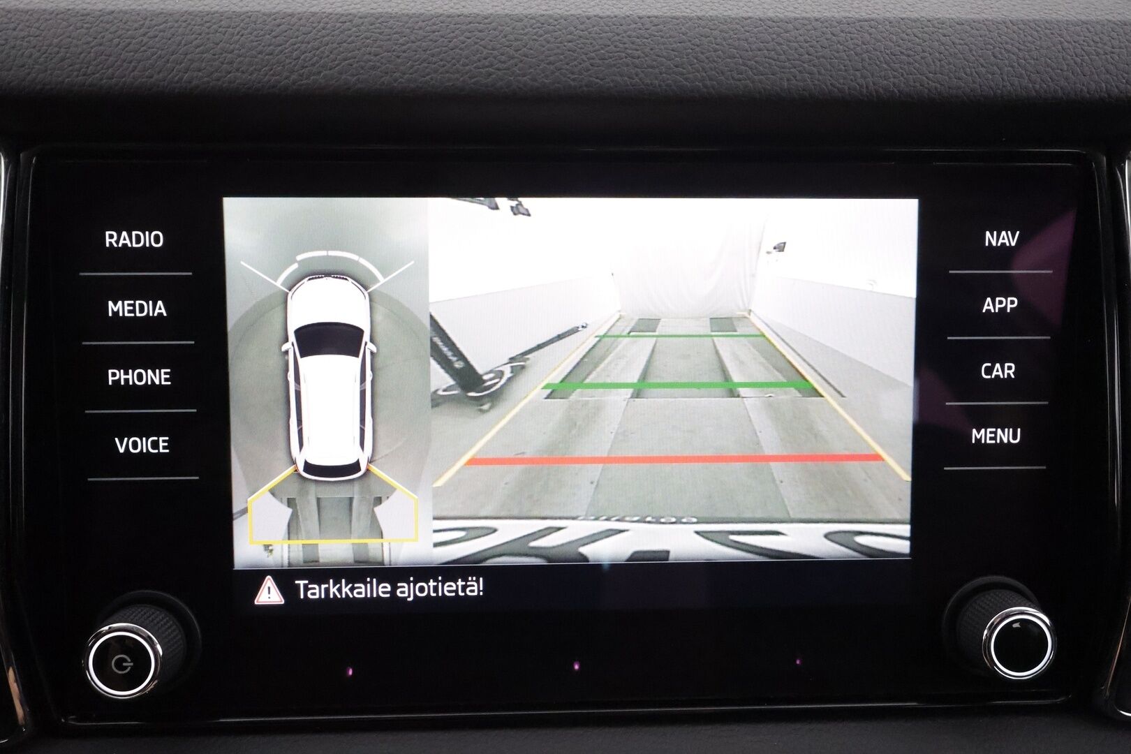 Skoda Kodiaq 2017 2,0 TSI 4x4 Style DSG Autom. - | 7-paikkainen | ACC | Koukku | Webasto | Canton | Muistipenkit | Nahka-alcantara | 360° kamera | LED | Akt. kaarrevalot | Keyless | 