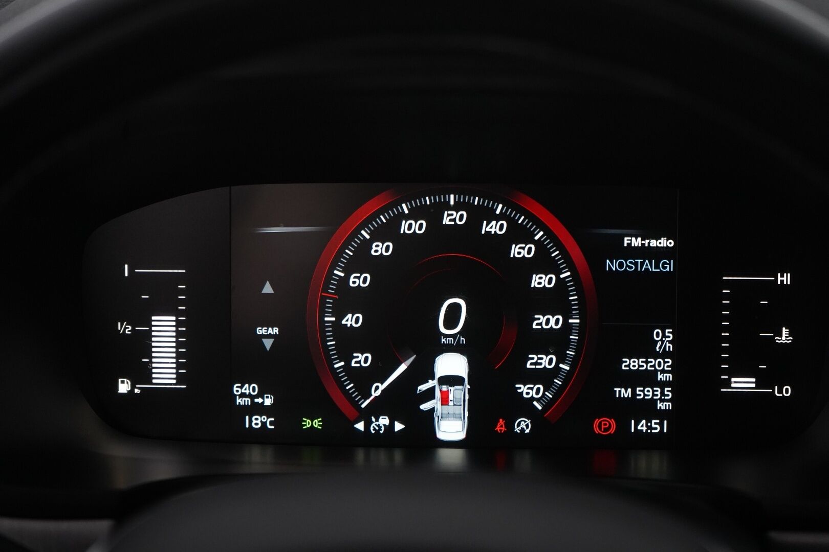 Volvo S90 2017 D3 Business * ACC / Webasto / Tutkat / Pilot assist /  Ratinlämmitin - Kahdet renkaat / Suomi-auto / Merkkihuollettu 