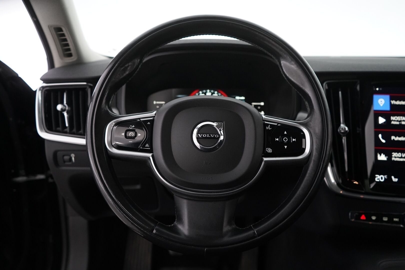 Volvo S90 2017 D3 Business * ACC / Webasto / Tutkat / Pilot assist /  Ratinlämmitin - Juuri saapunut harvinaisuus / Ei Ad-Blueta / Kahdet renkaat / Suomi-auto - HULLUT AVAJAISHULINAT KORKOTARJOUS 3,29 %