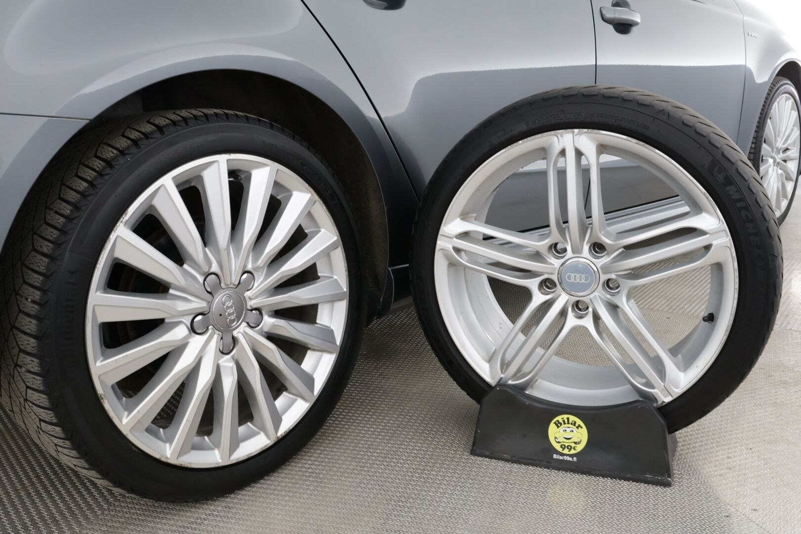 Audi A3 2015 1.4 TFSI e-tron S tronic Sportback Business * Navi / Vakkari / Nahka-Alcantara / Fiksut huollot! *