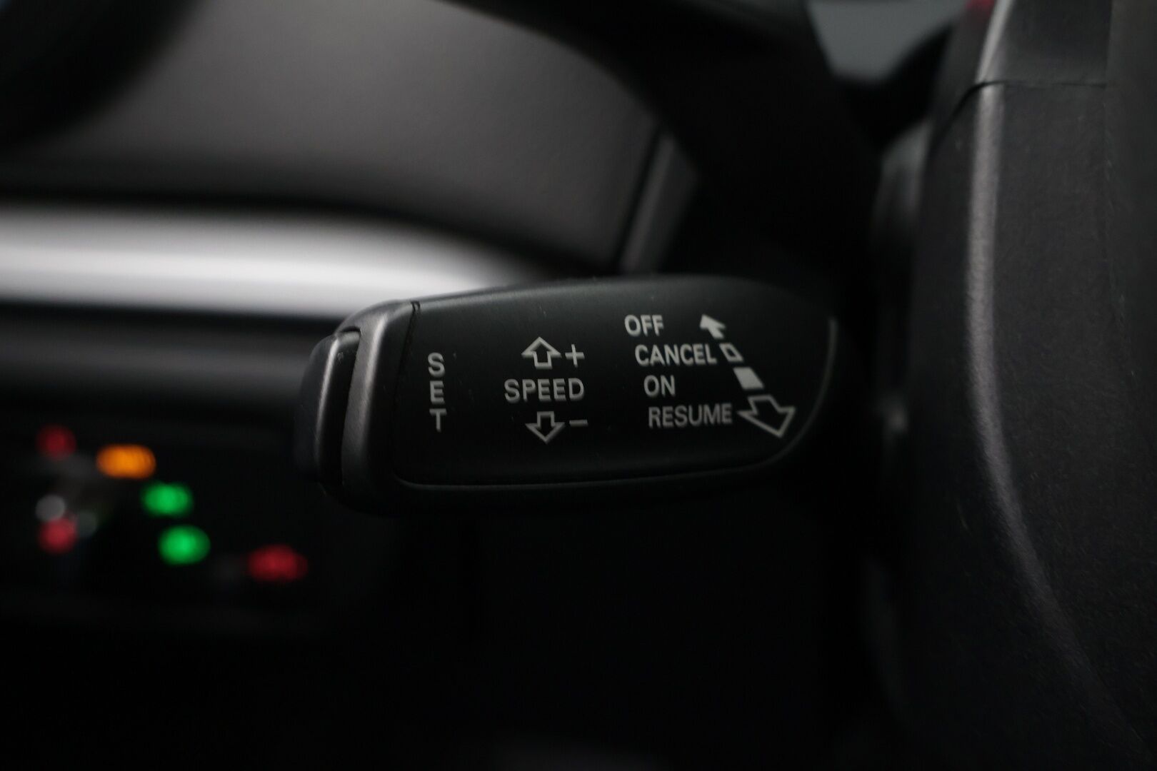 Audi A3 2015 1.4 TFSI e-tron S tronic Sportback Business - | Navi | Vakkari | Nahka-Alcantara | Fiksut huollot! |